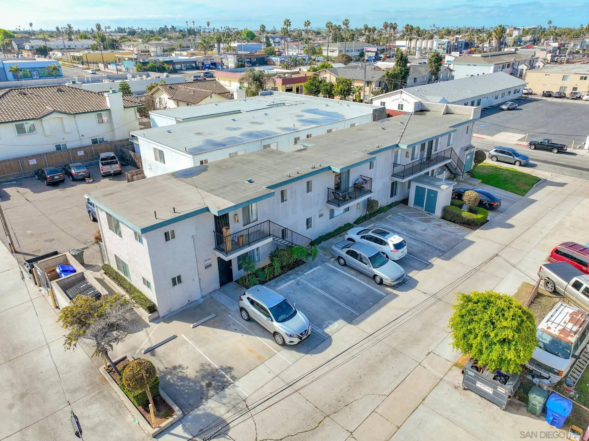 Imperial Beach, CA 91932,637 10th