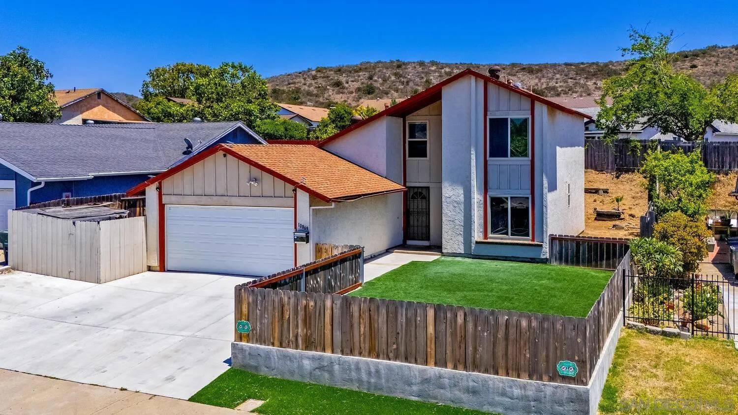 Spring Valley, CA 91978,10869 Buggywhip Dr