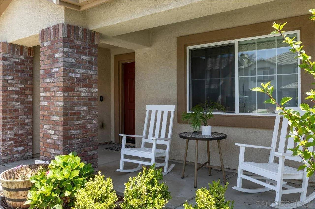 San Marcos, CA 92069,823 Via La Venta