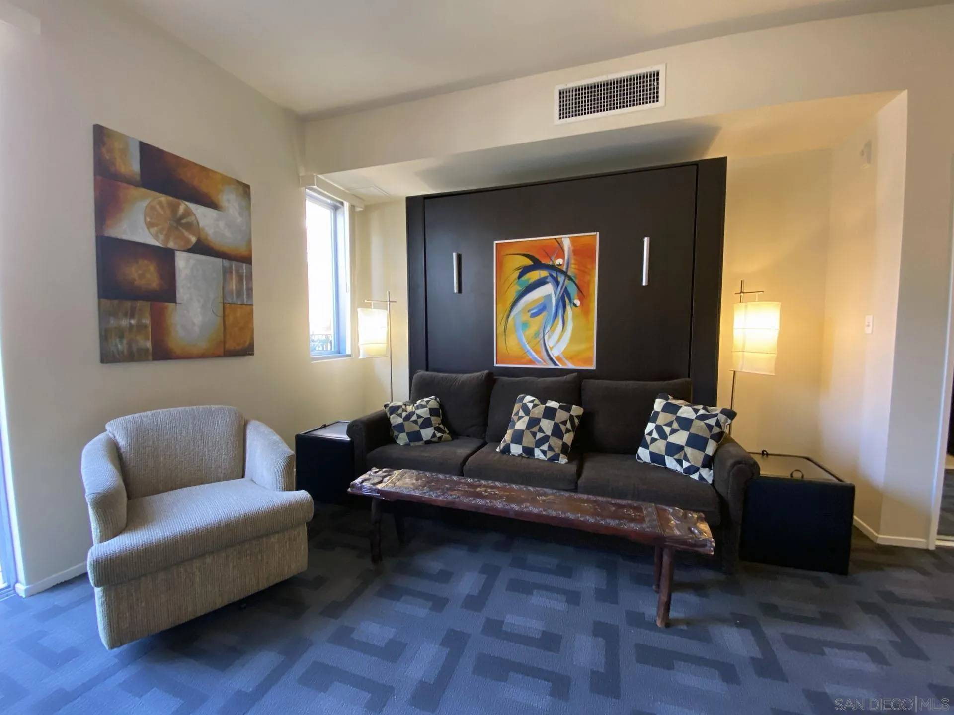 San Diego, CA 92101,445 Island Ave #312