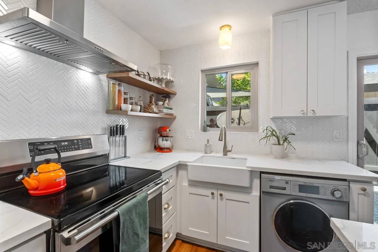 La Mesa, CA 91941,8150 Lemon Ave #108