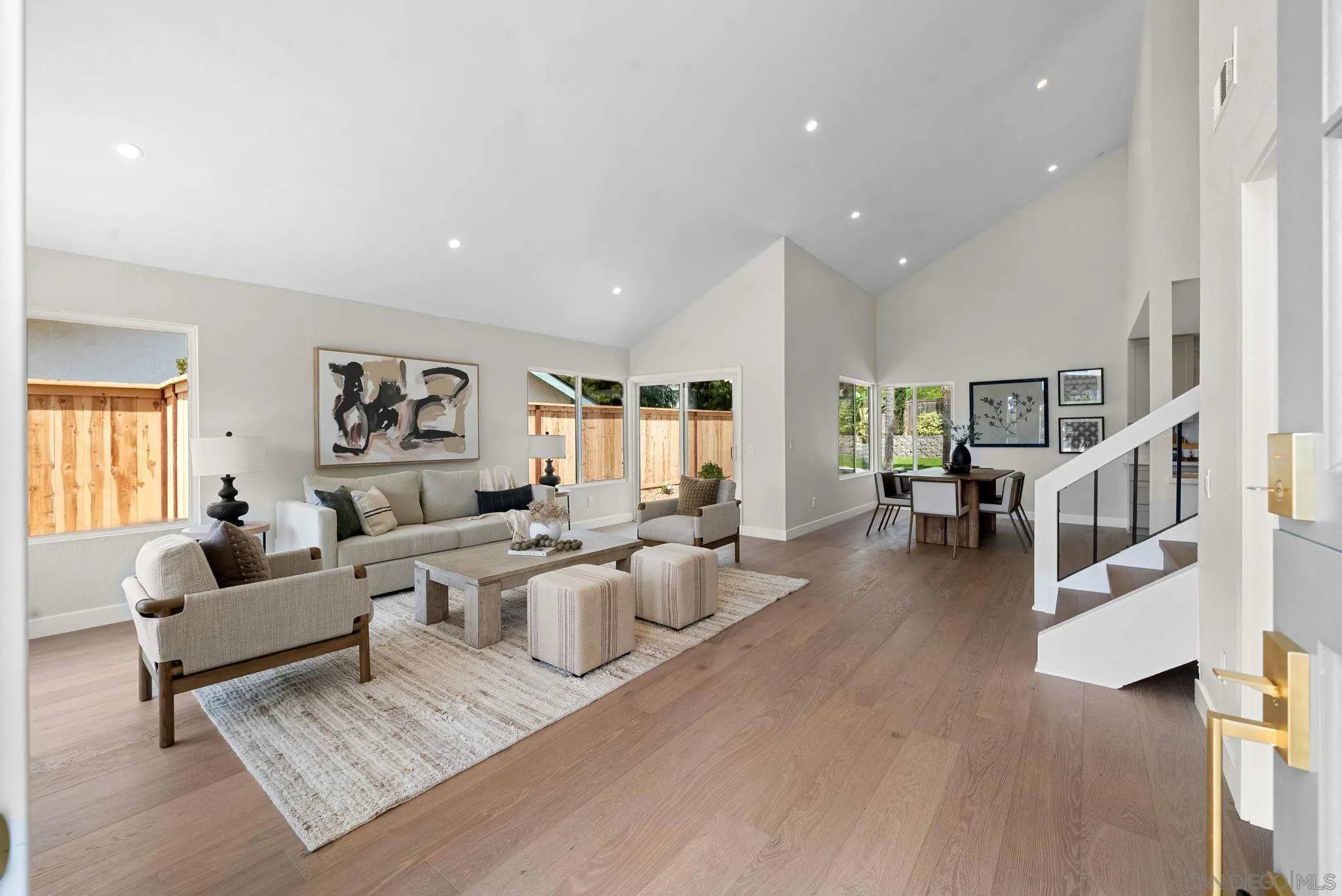 Carlsbad, CA 92009,2928 Gaviota Circle