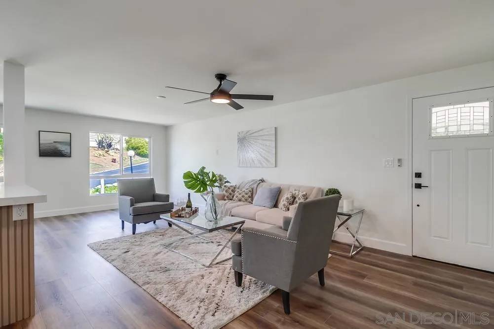 Spring Valley, CA 91977,1815 Sweetwater Rd #22