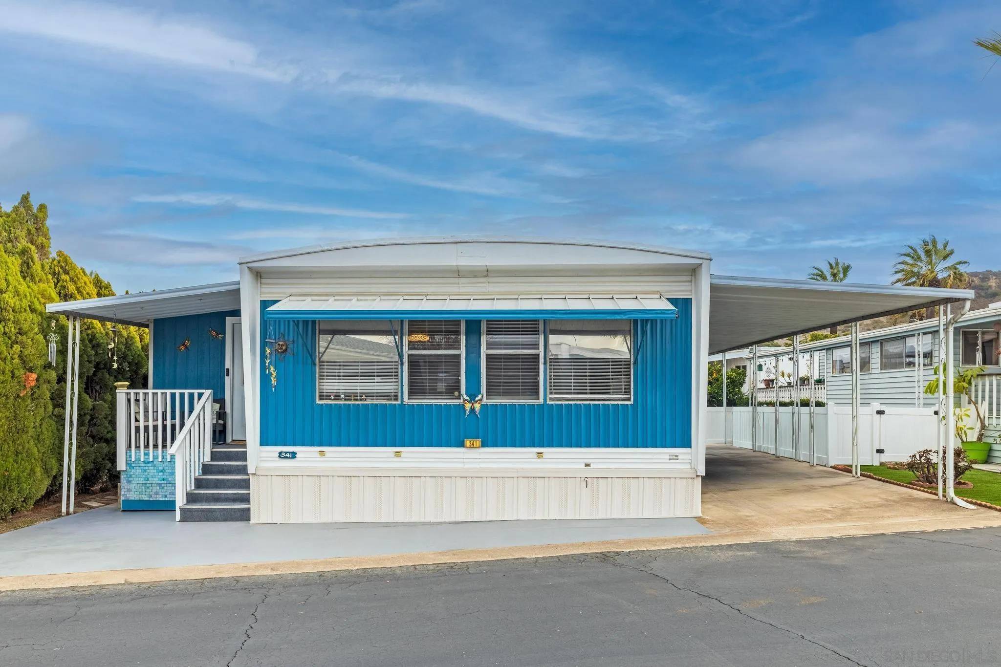 Santee, CA 92071,8545 Mission Gorge Rd #341