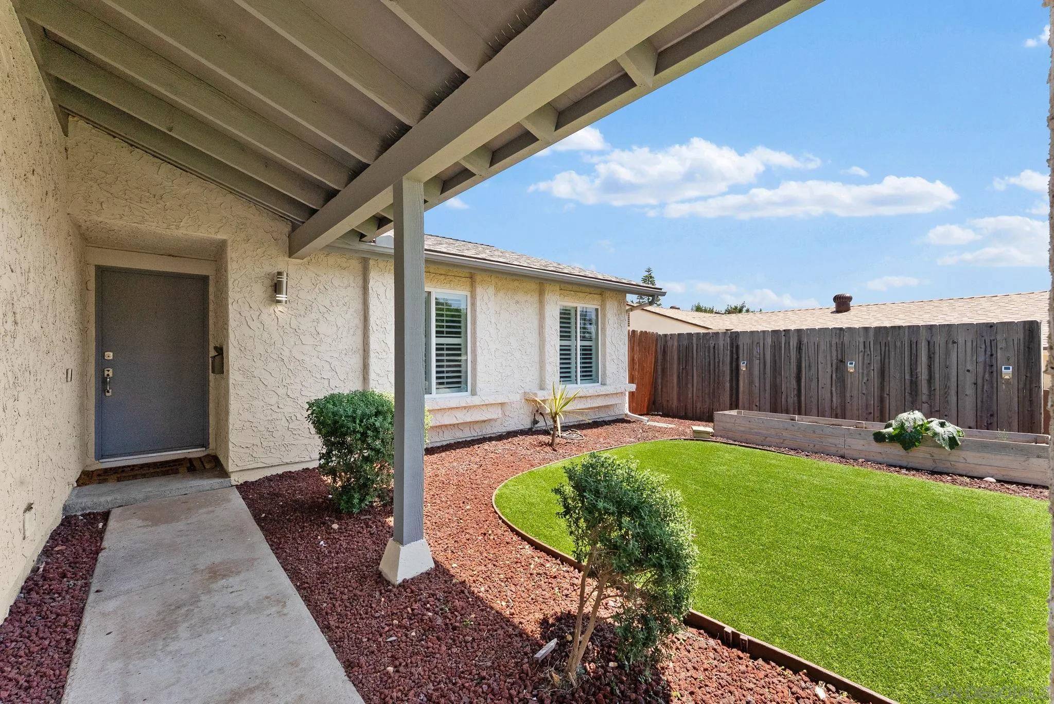 Poway, CA 92064,14721 Jeff Park Lane