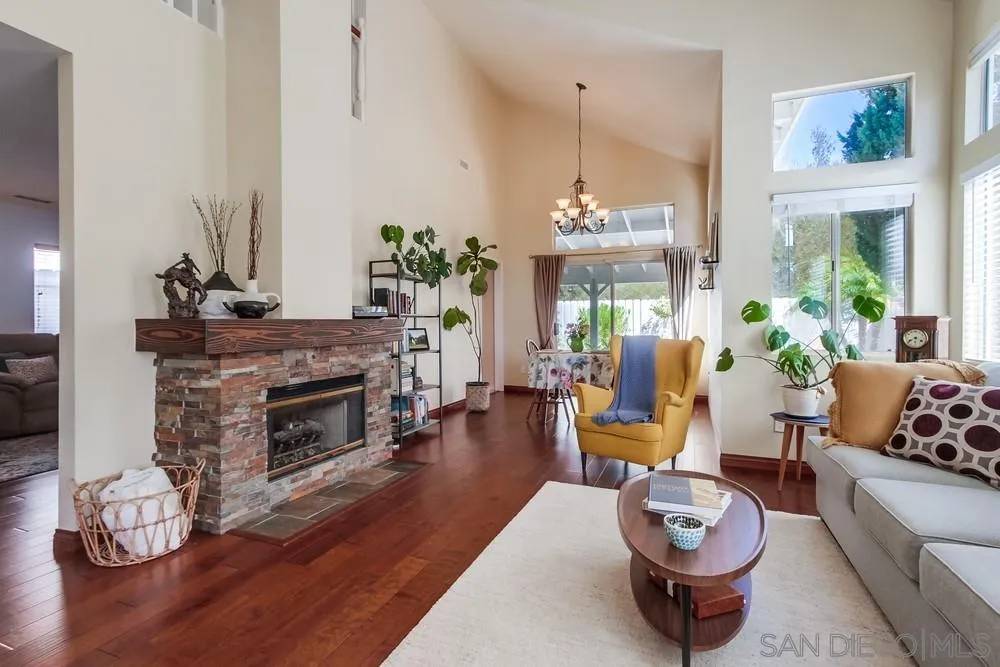 San Diego, CA 92128,14659 Carmel Ridge Rd