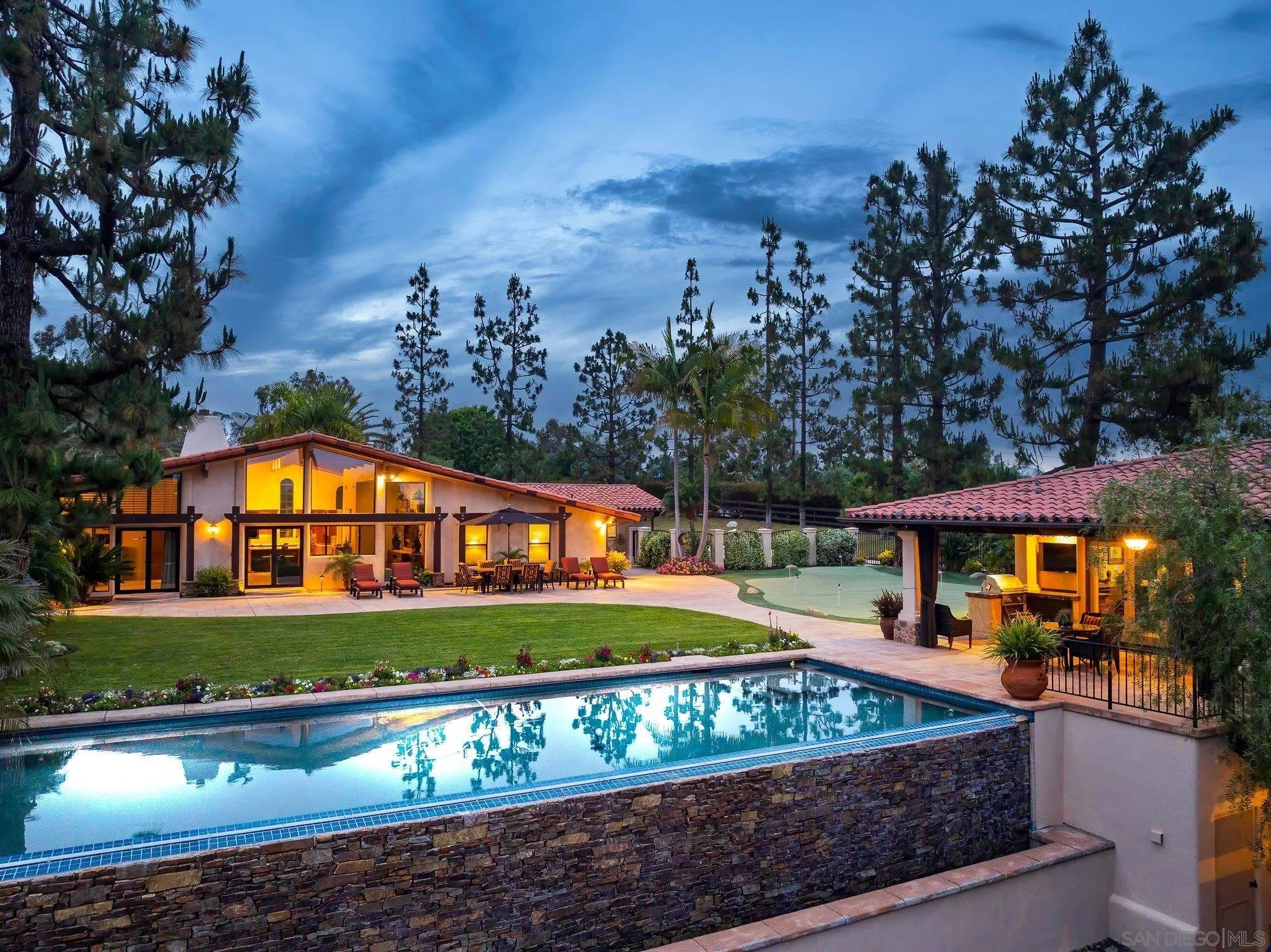 Rancho Santa Fe, CA 92067,16822 Zumaque St