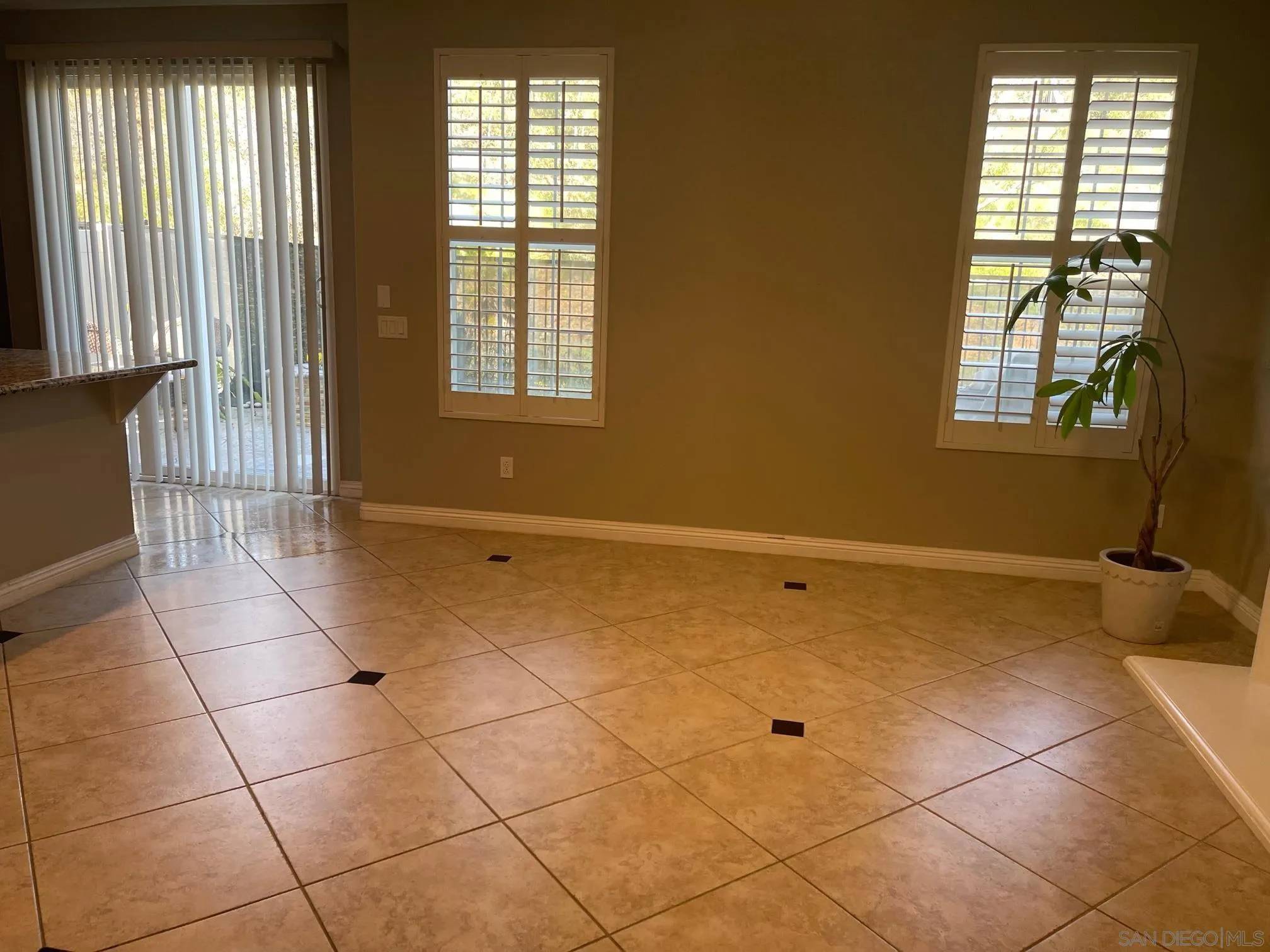 San Diego, CA 92124,11352 Copperleaf
