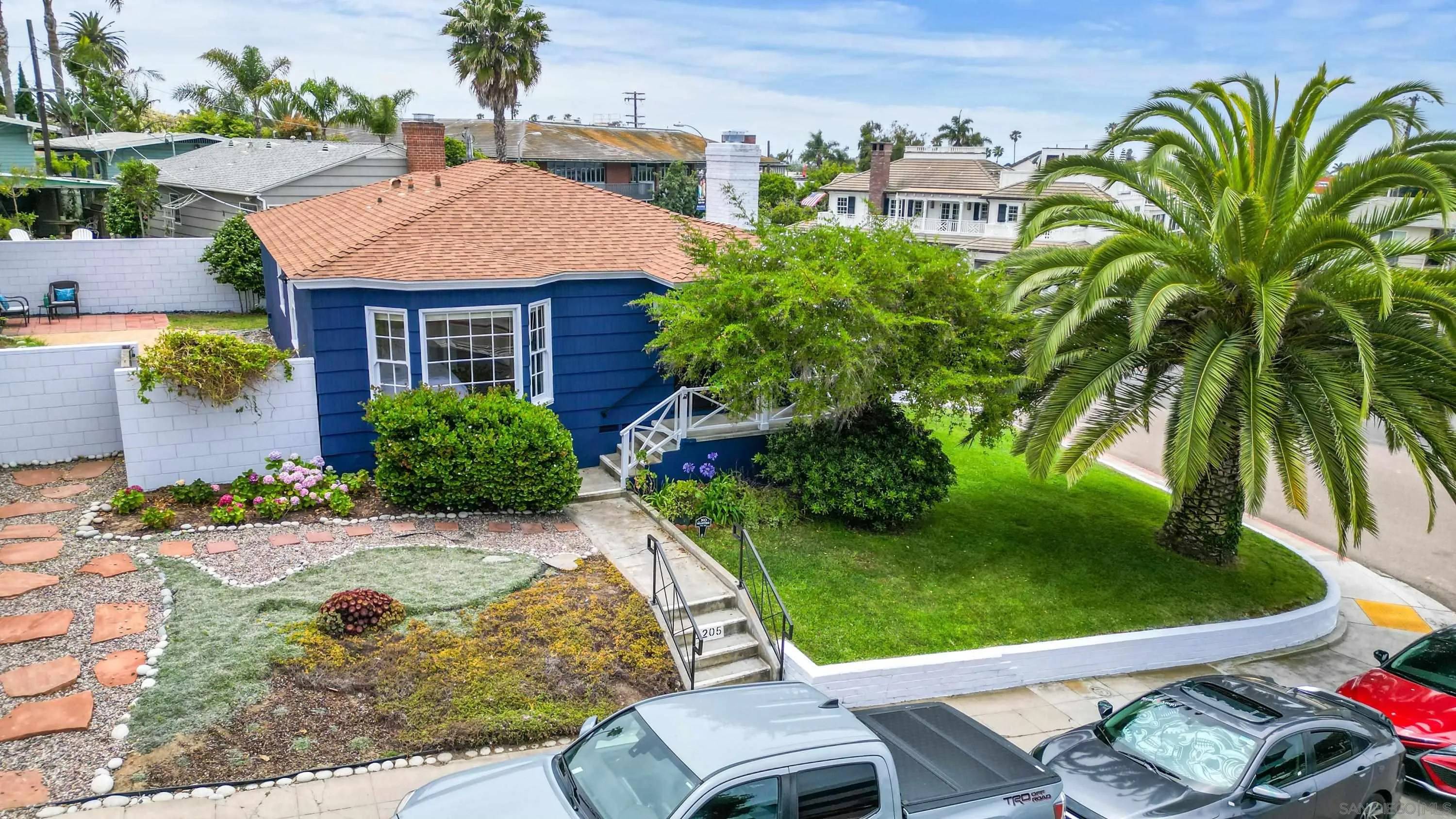 La Jolla, CA 92037,1205 Park Row