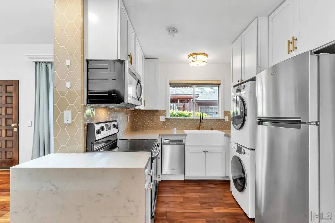 San Diego, CA 92116,4430 Cleveland Ave 21 #Unit 21