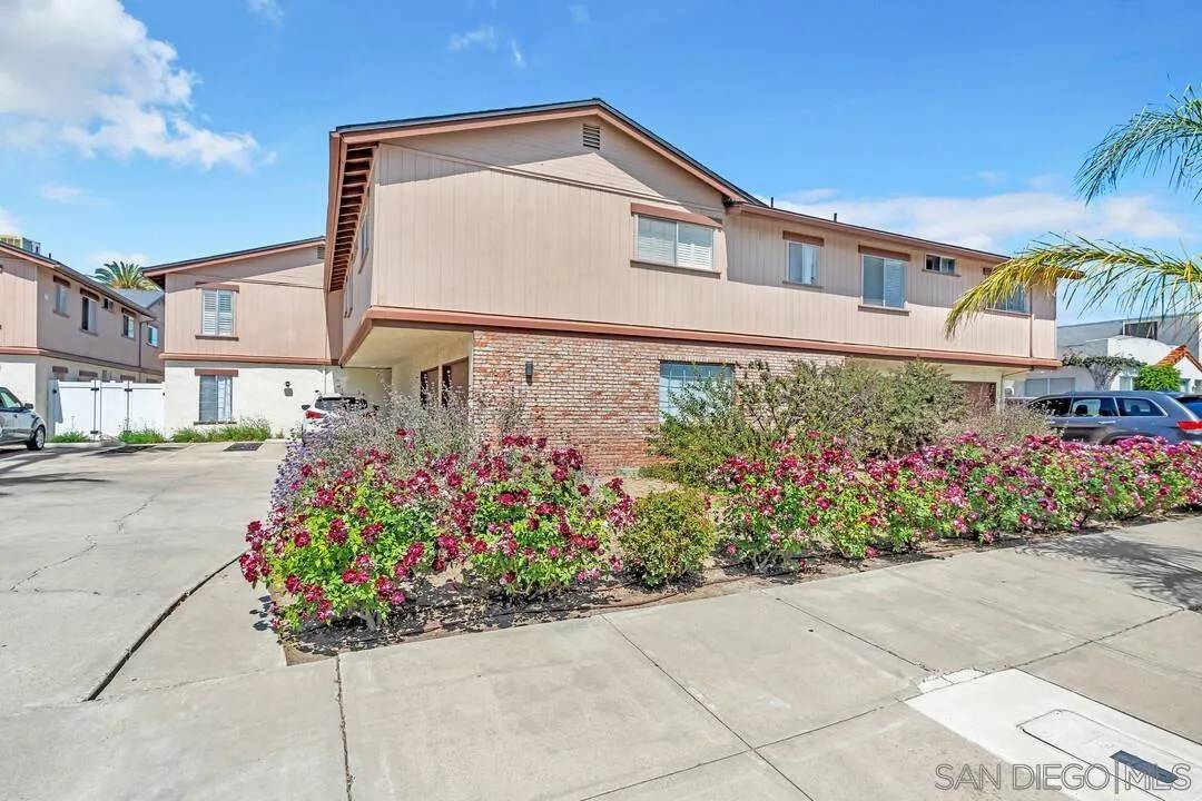 San Diego, CA 92116,4430 Cleveland Ave 21 #Unit 21