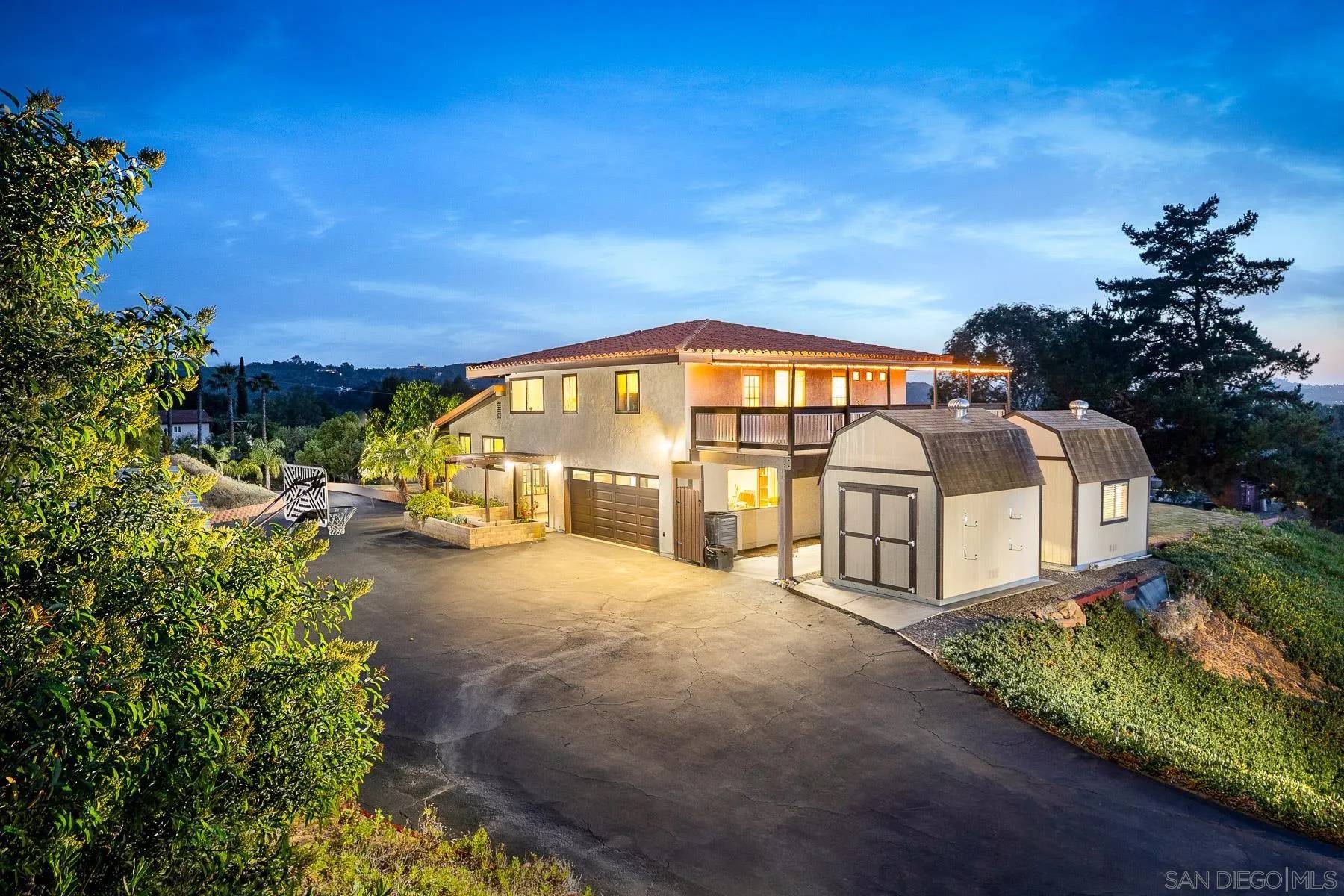 Valley Center, CA 92082,28411 Aerie Road