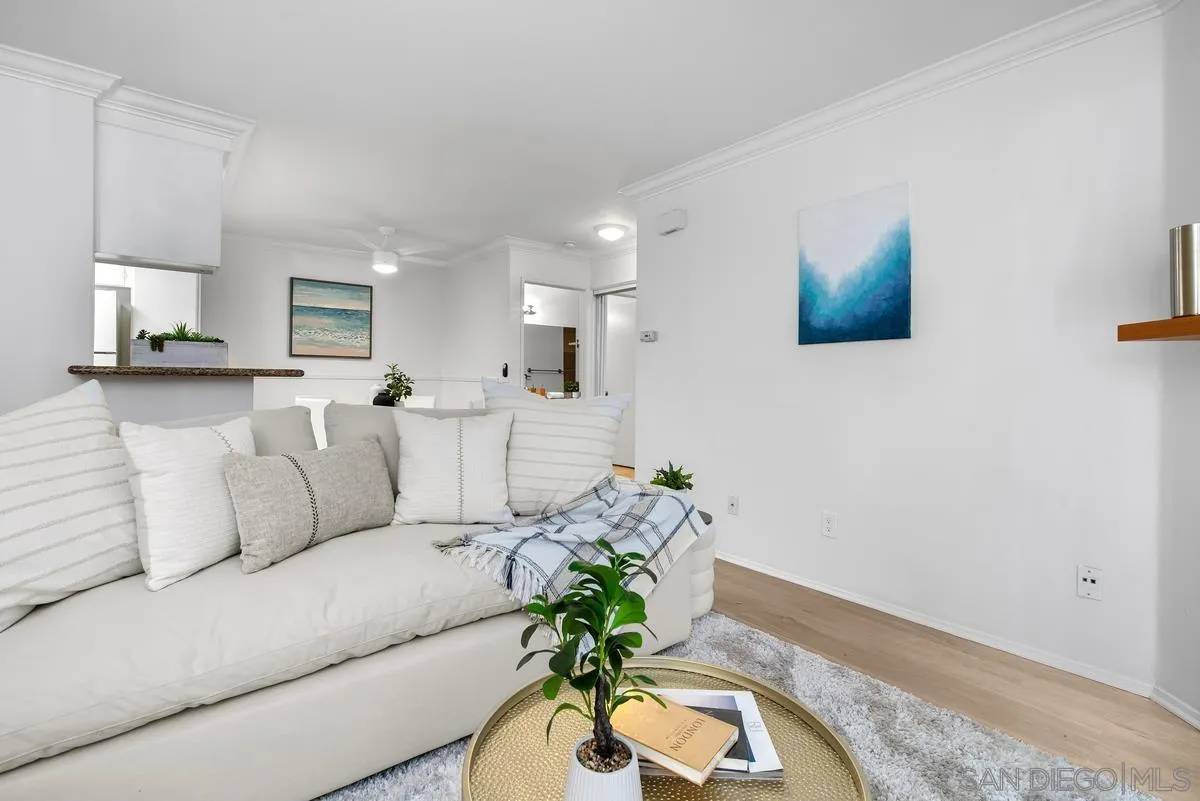 San Marcos, CA 92069,223 Woodland Pkwy #160