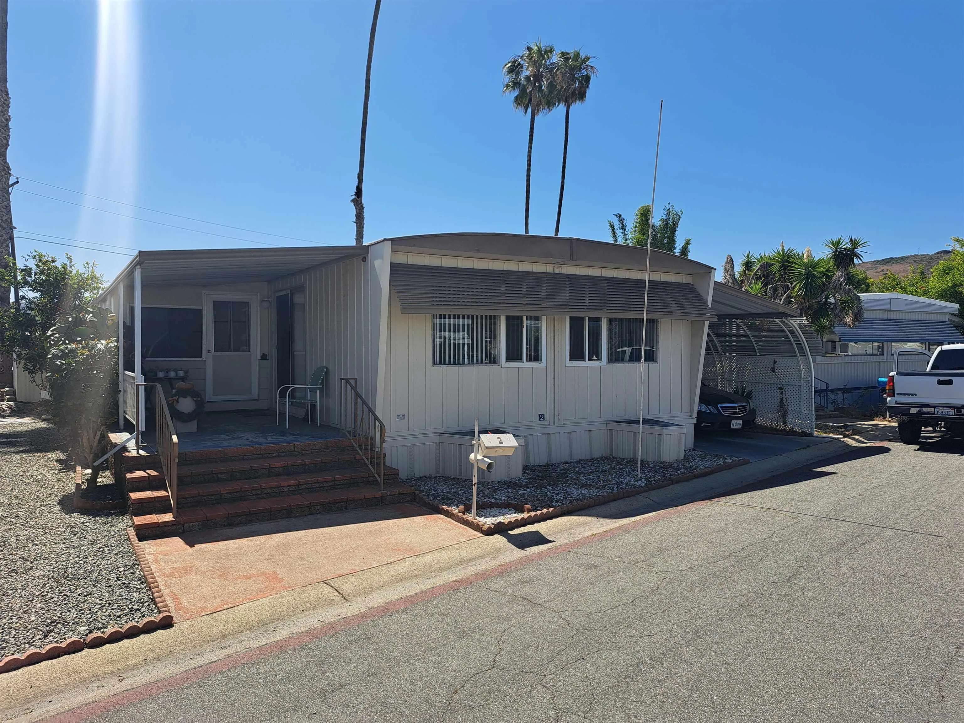 Oceanside, CA 92058,2 Bahia Ln