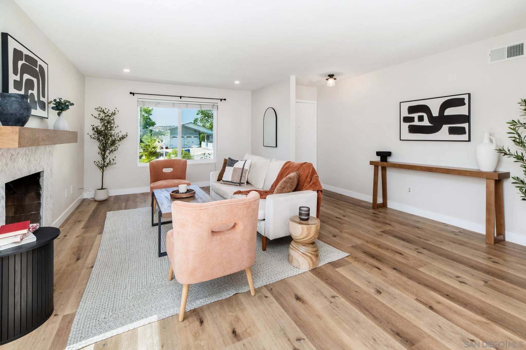Poway, CA 92064,14555 High Pine St