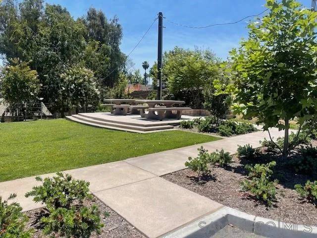 Santee, CA 92071,7835 Cypress Dr