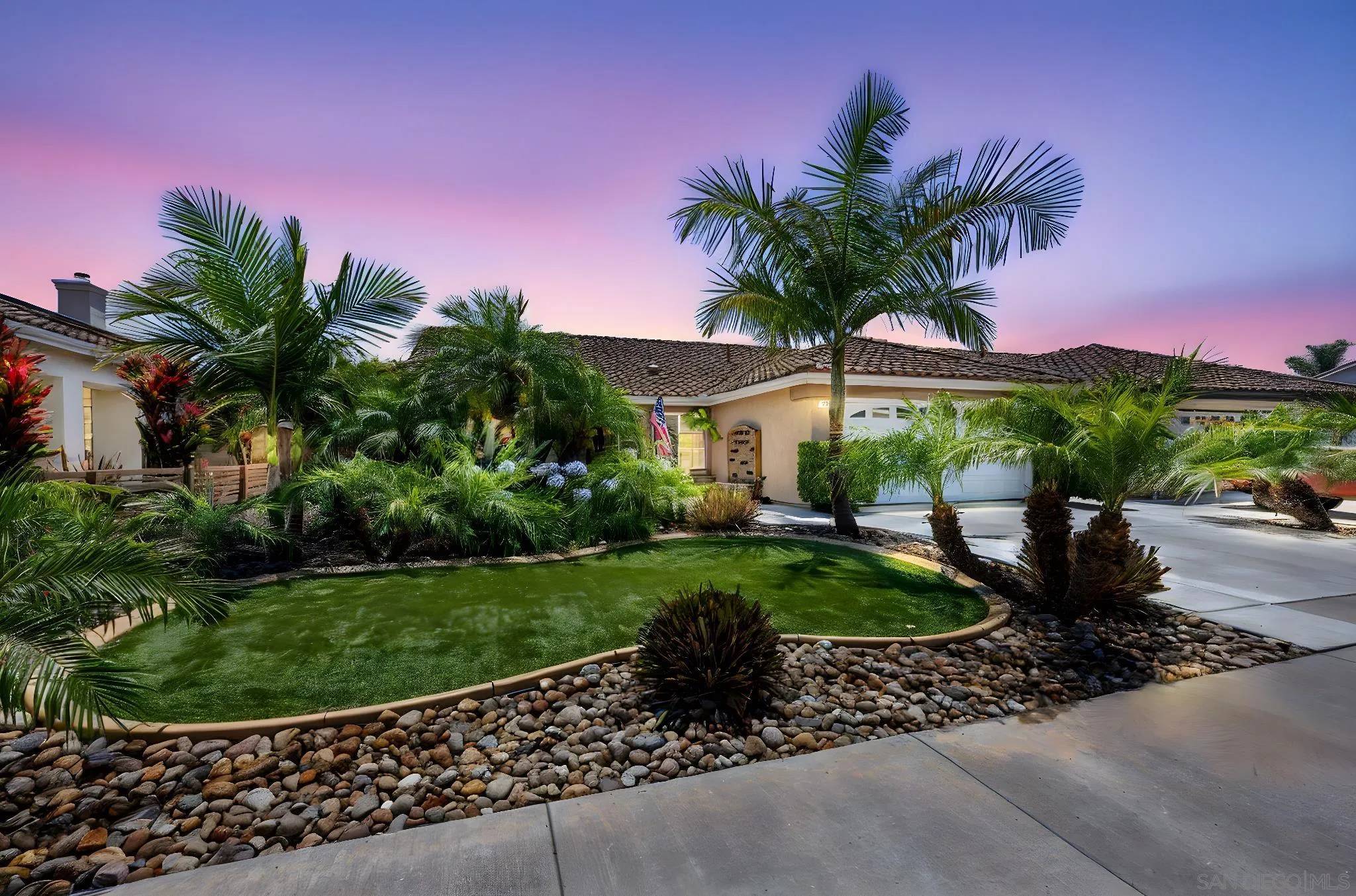 Oceanside, CA 92058,3925 Estancia Drive