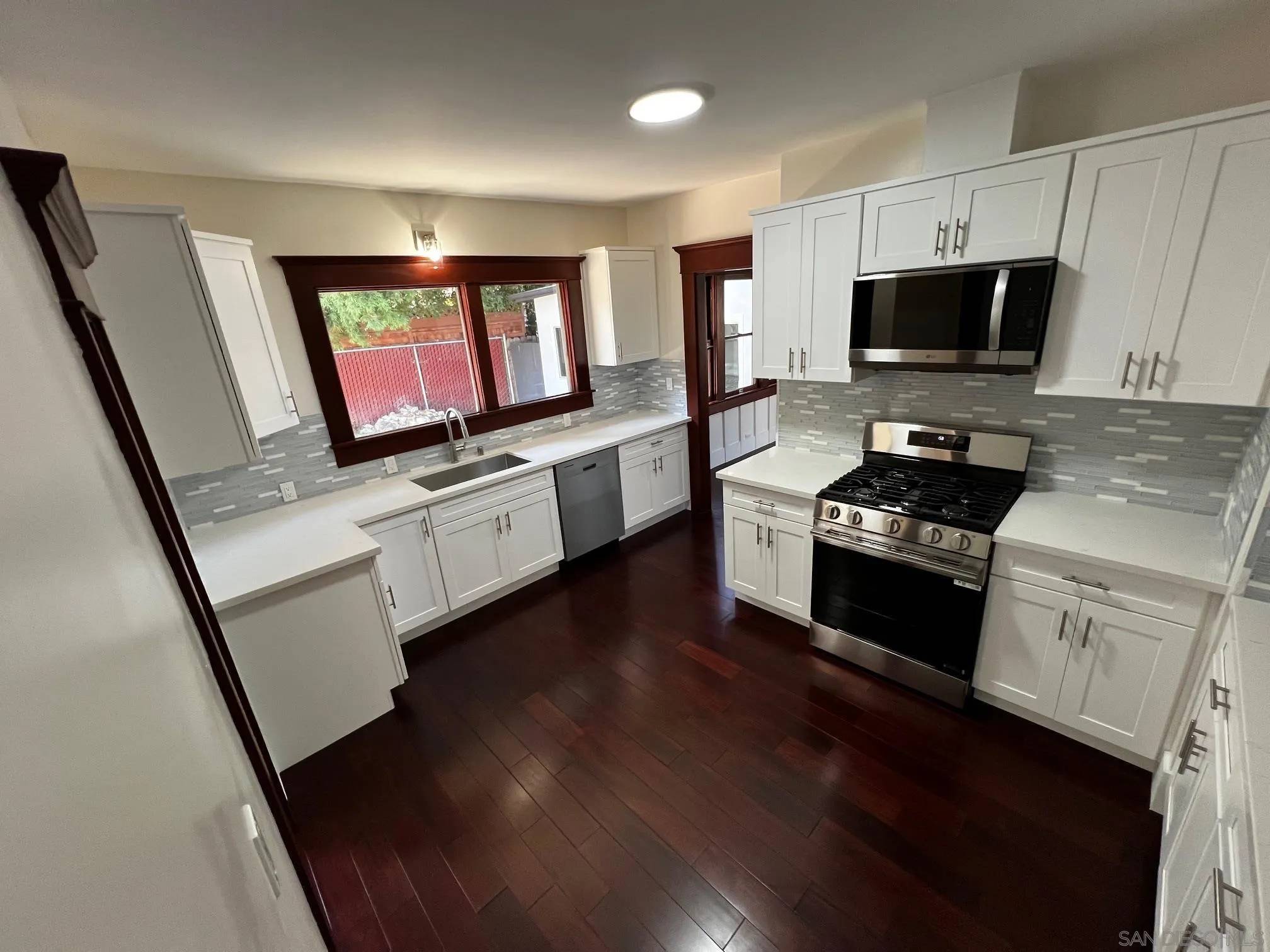 Escondido, CA 92025,1648 S Maple St