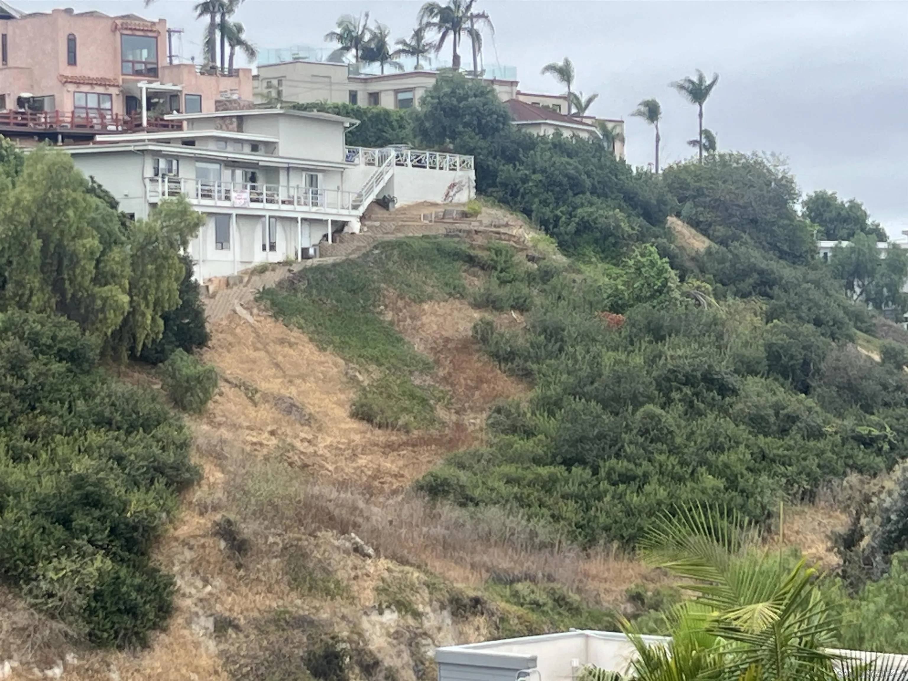 San Diego, CA 92103,1694 Torrance St