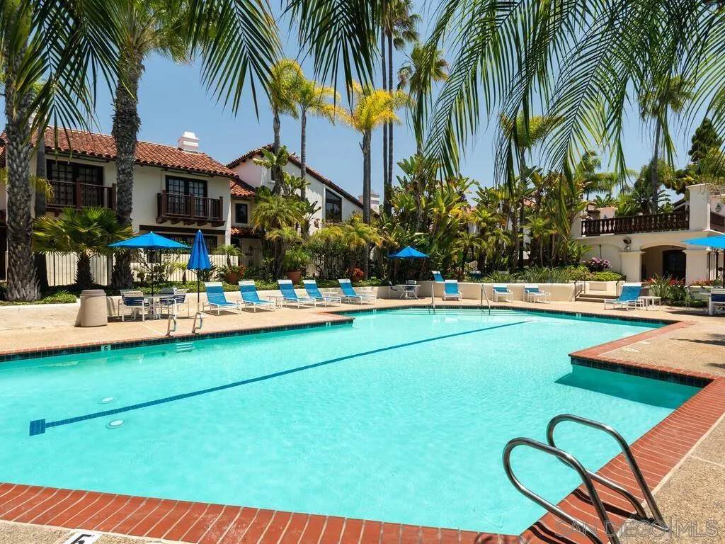 La Jolla, CA 92037,8680-1 Villa La Jolla