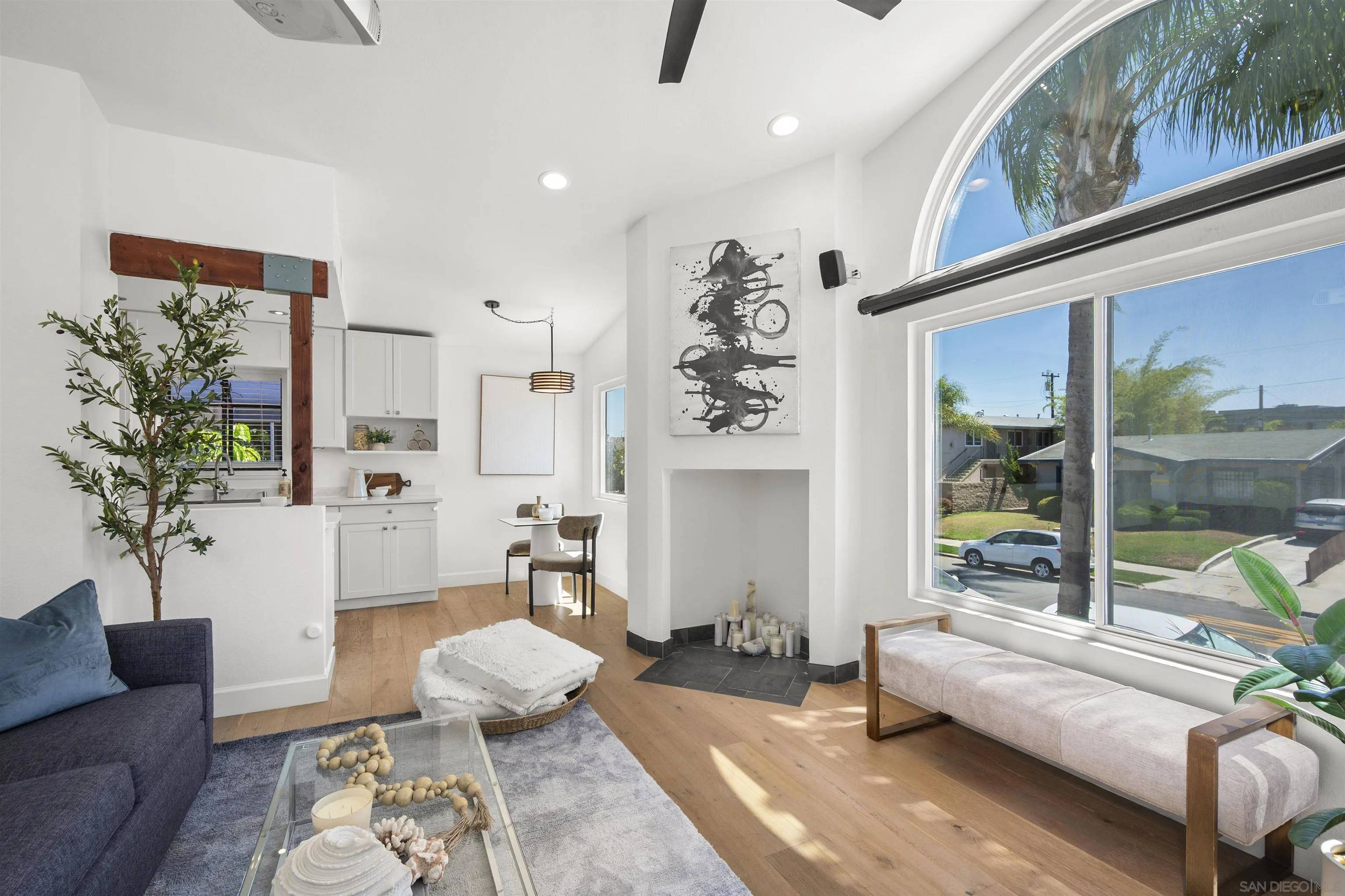 San Diego, CA 92104,3770 Pershing Ave #1