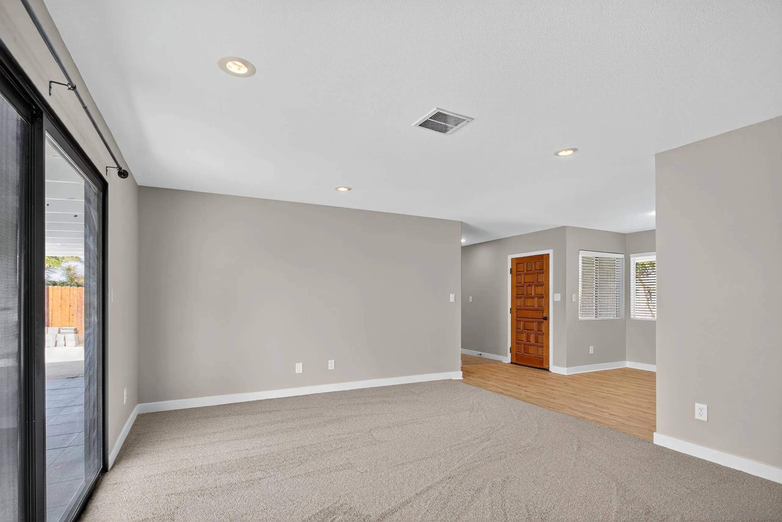 Oceanside, CA 92056,3907 Genine Dr.