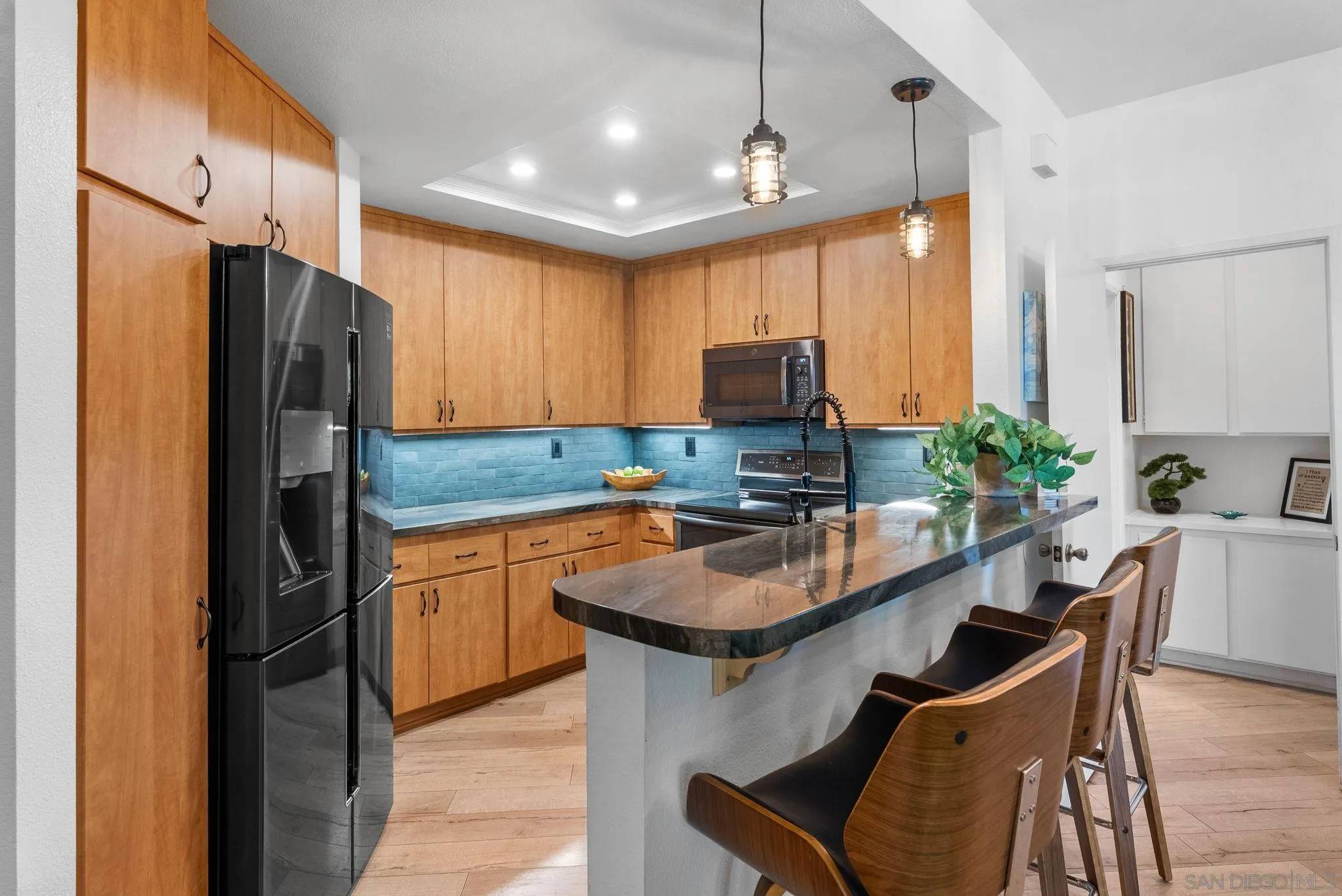 Santee, CA 92071,7402 Fortuna Vista Ct #17