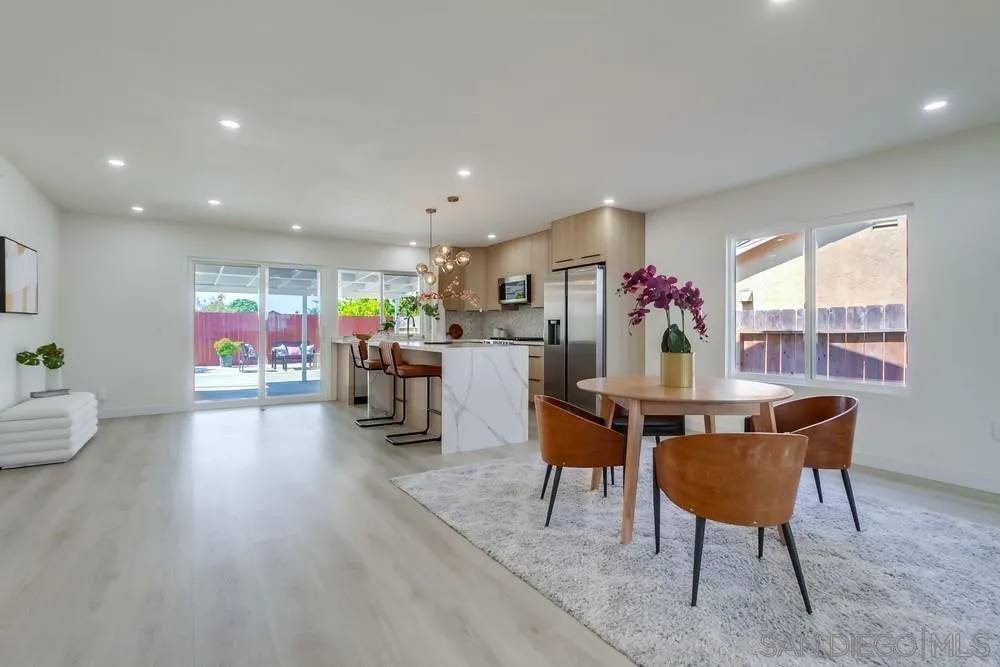 San Diego, CA 92126,8043 Kenova St