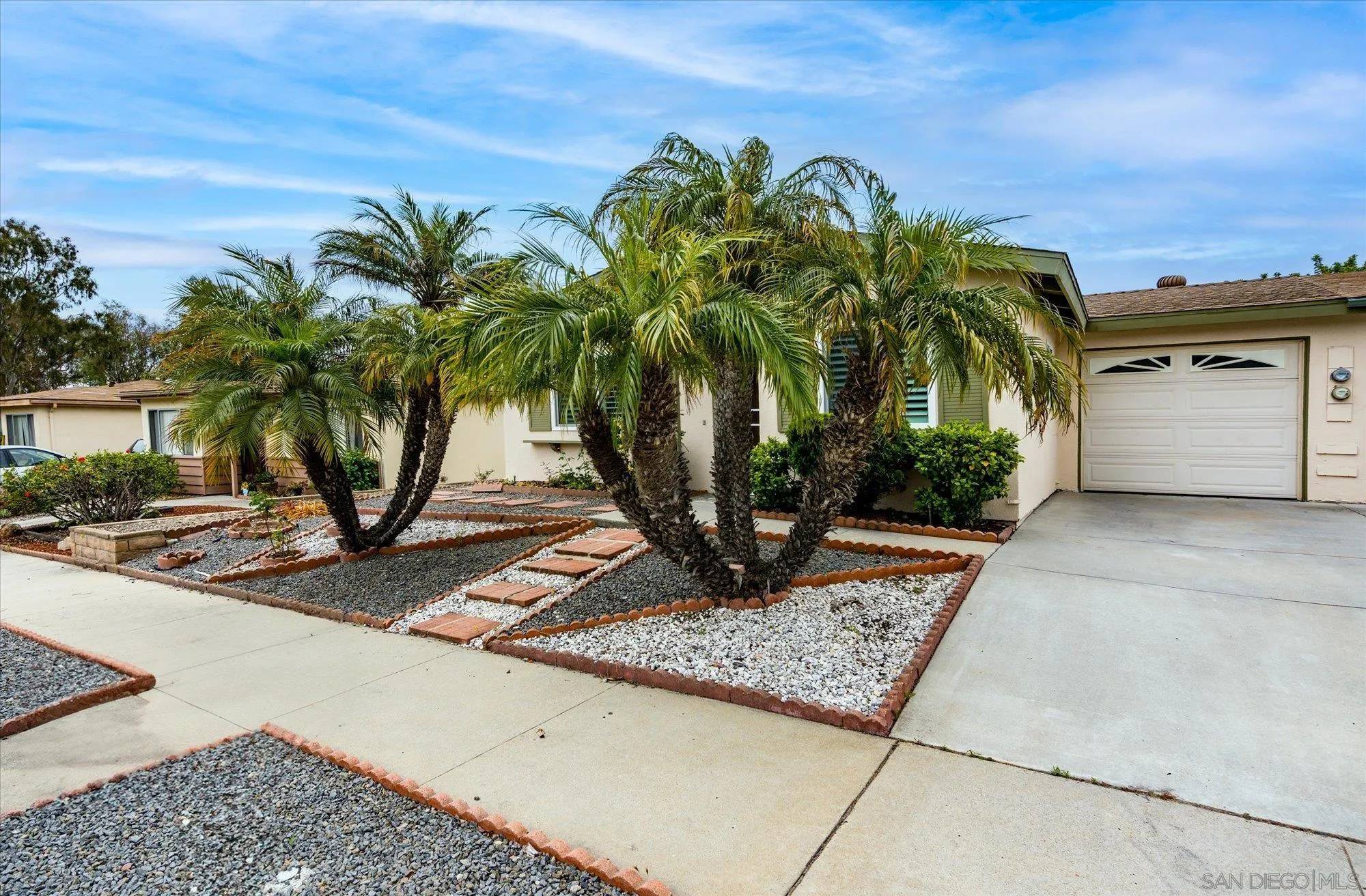 Oceanside, CA 92056,3789 Gail Dr