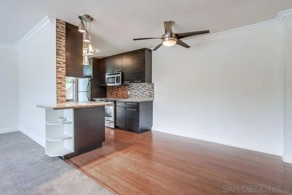 La Jolla, CA 92037,6333 La Jolla Blvd #176
