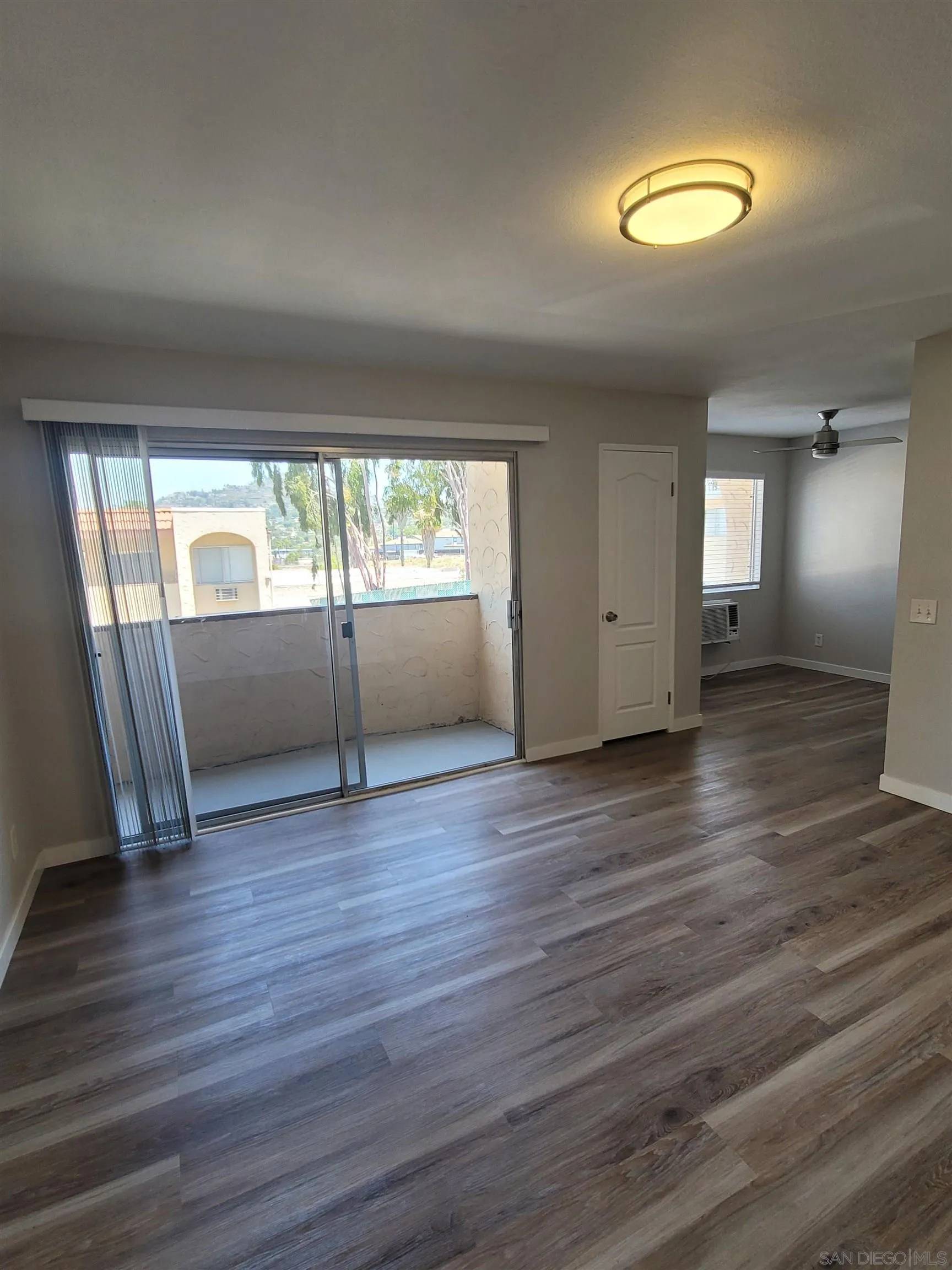 Spring Valley, CA 91977,3557 Kenora Dr #22