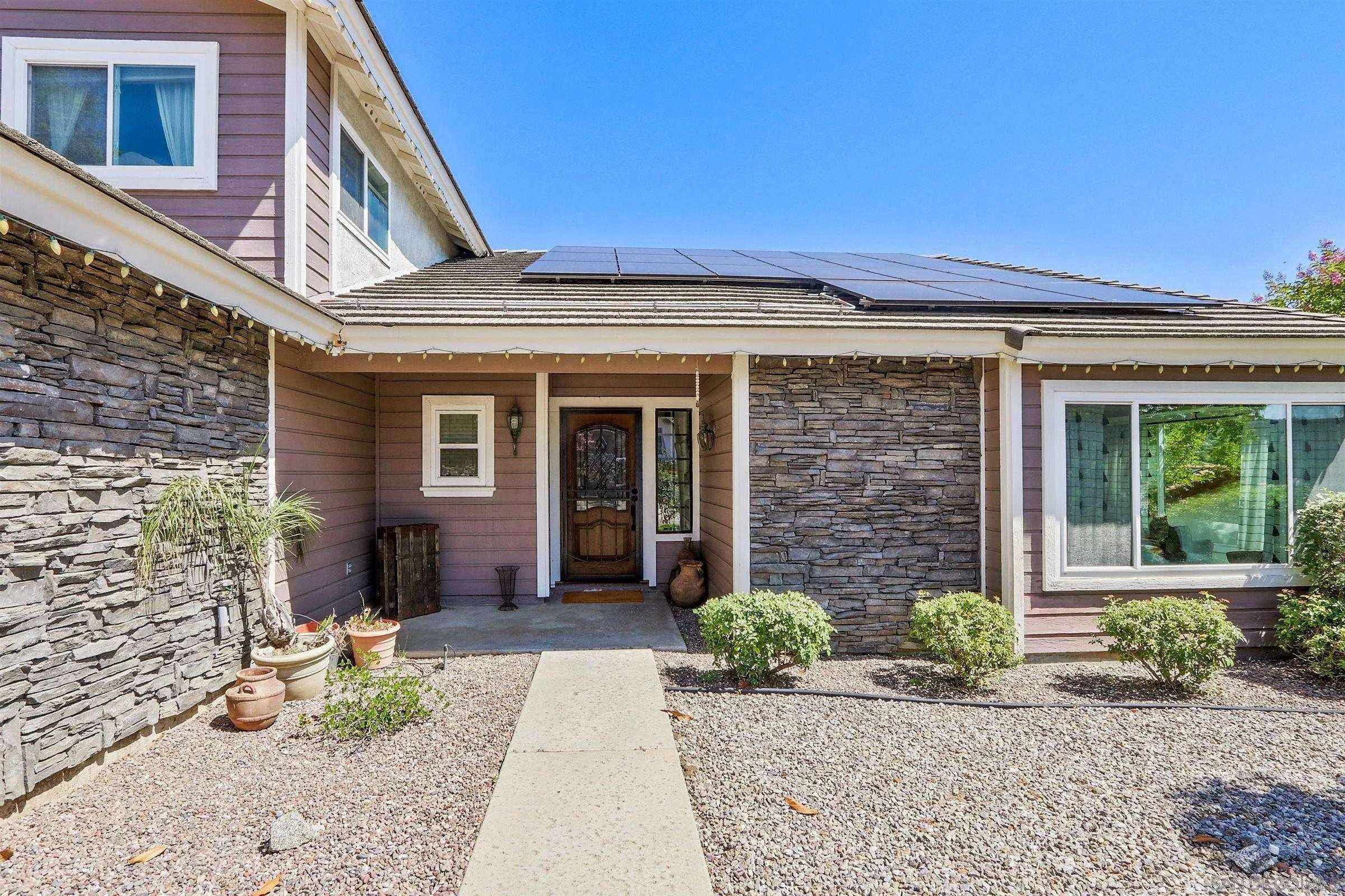 Ramona, CA 92065,15549 Vista Vicente Dr
