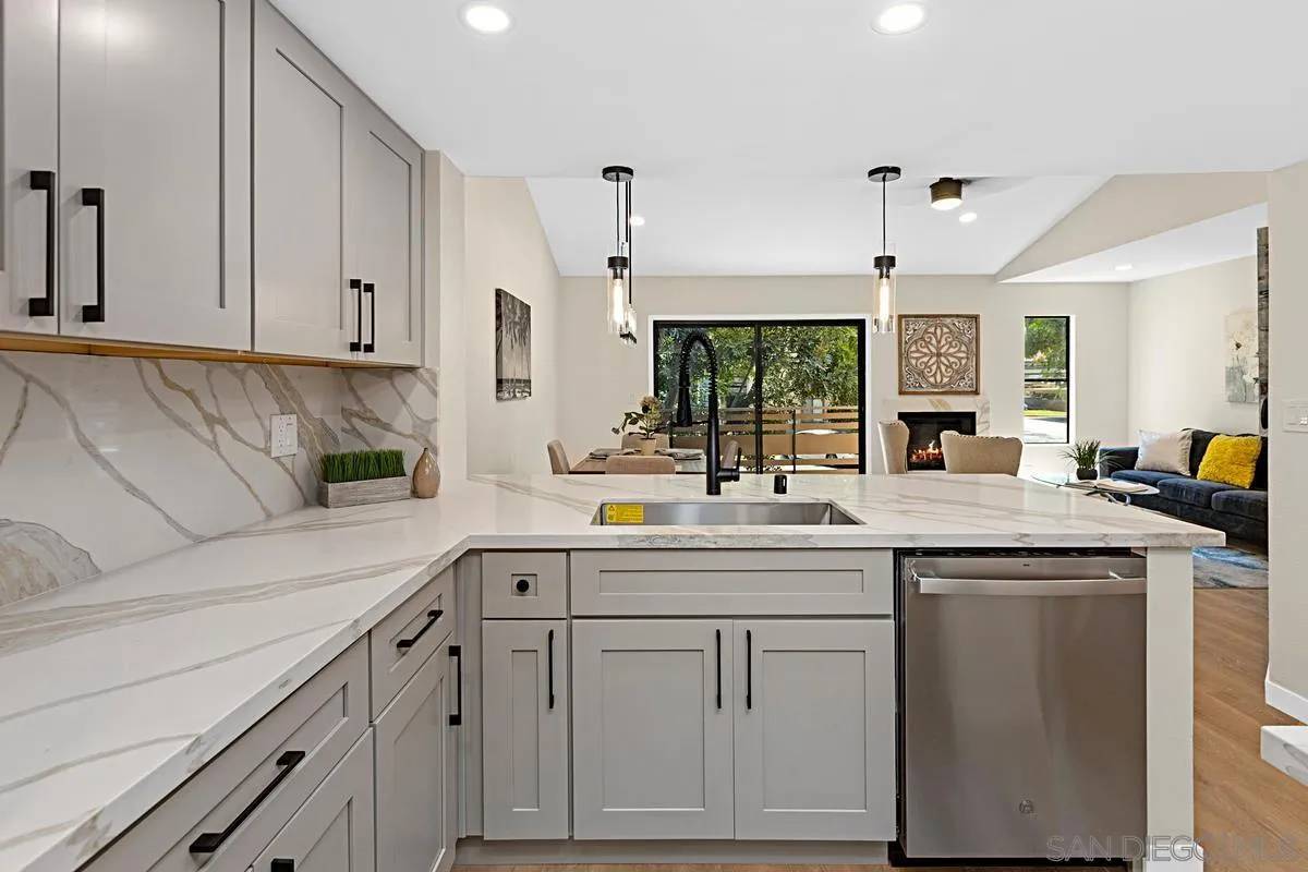 San Diego, CA 92131,9899 Scripps Westview Way #243