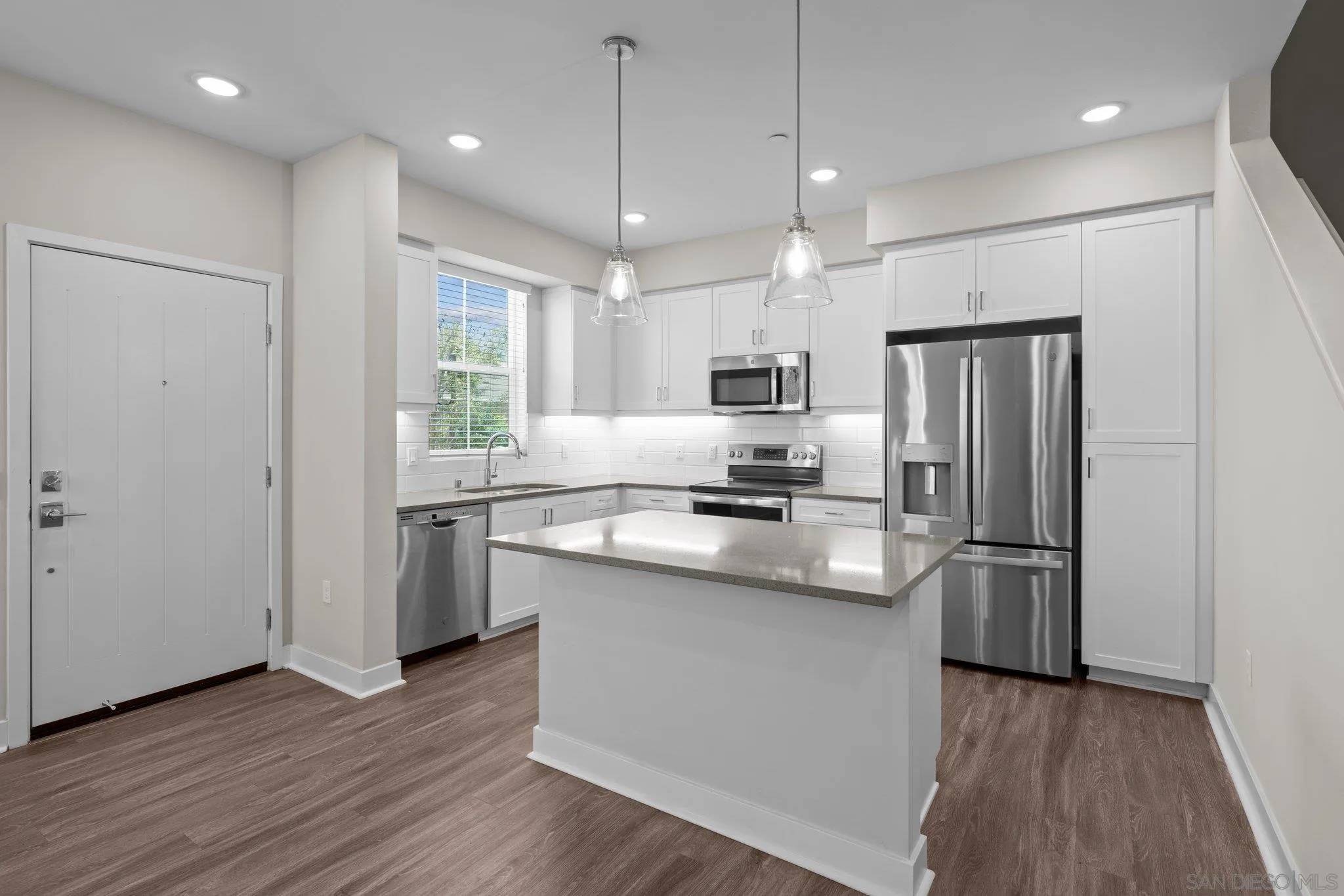 San Marcos, CA 92069,139 Avenida Chapala #106