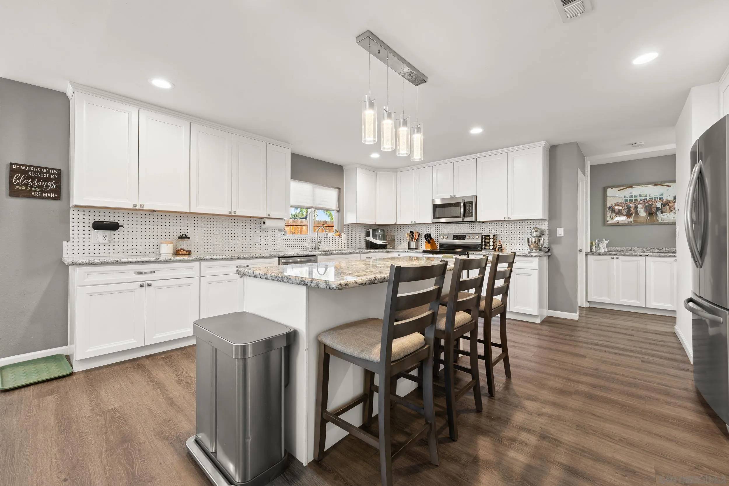 Lakeside, CA 92040,13011 Laurel St