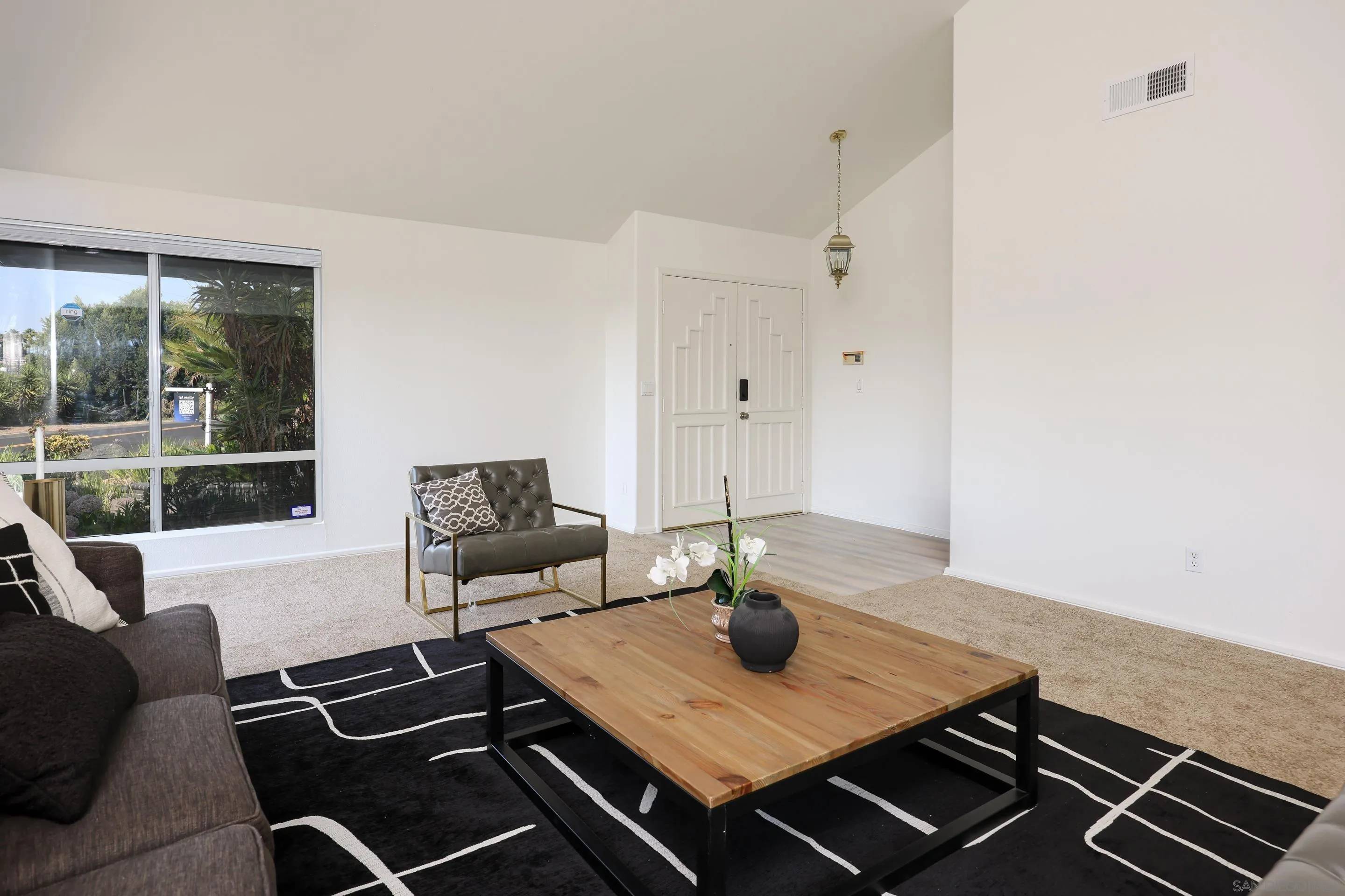 Spring Valley, CA 91977,9977 Cristobal Dr
