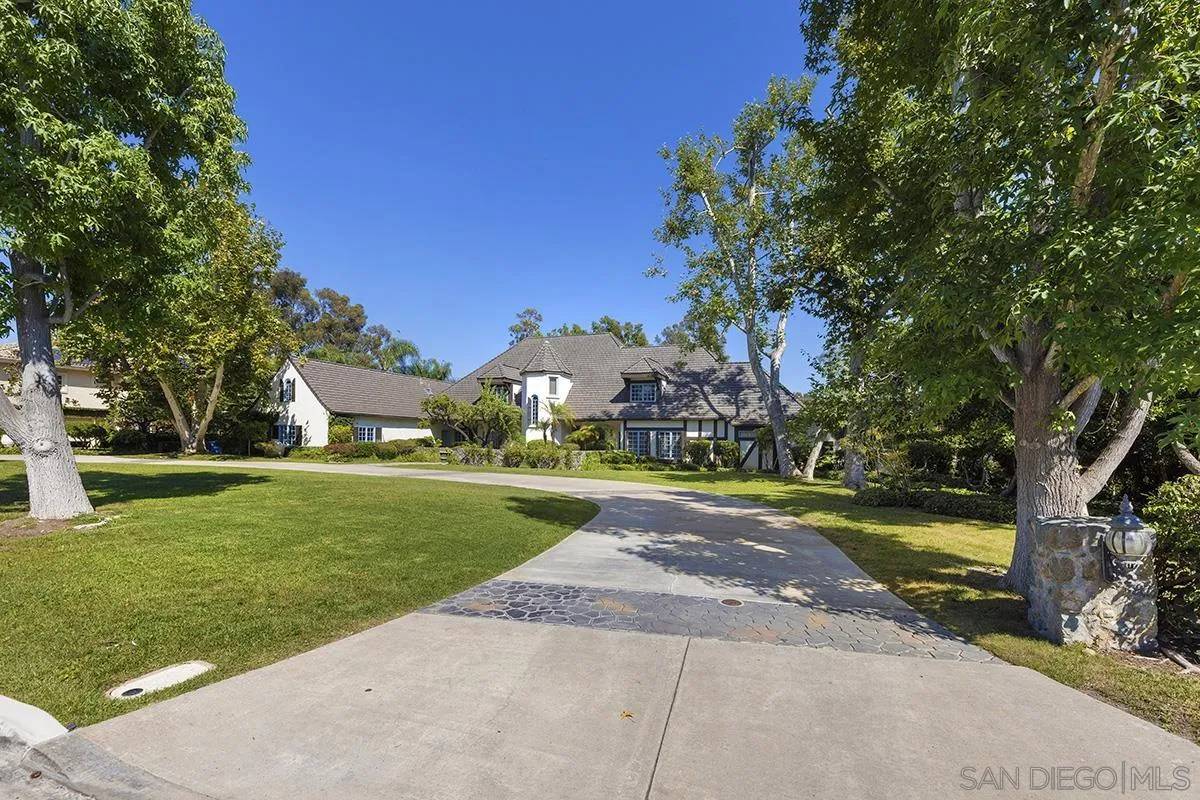 Rancho Santa Fe, CA 92067,6350 Calle Del Campanario