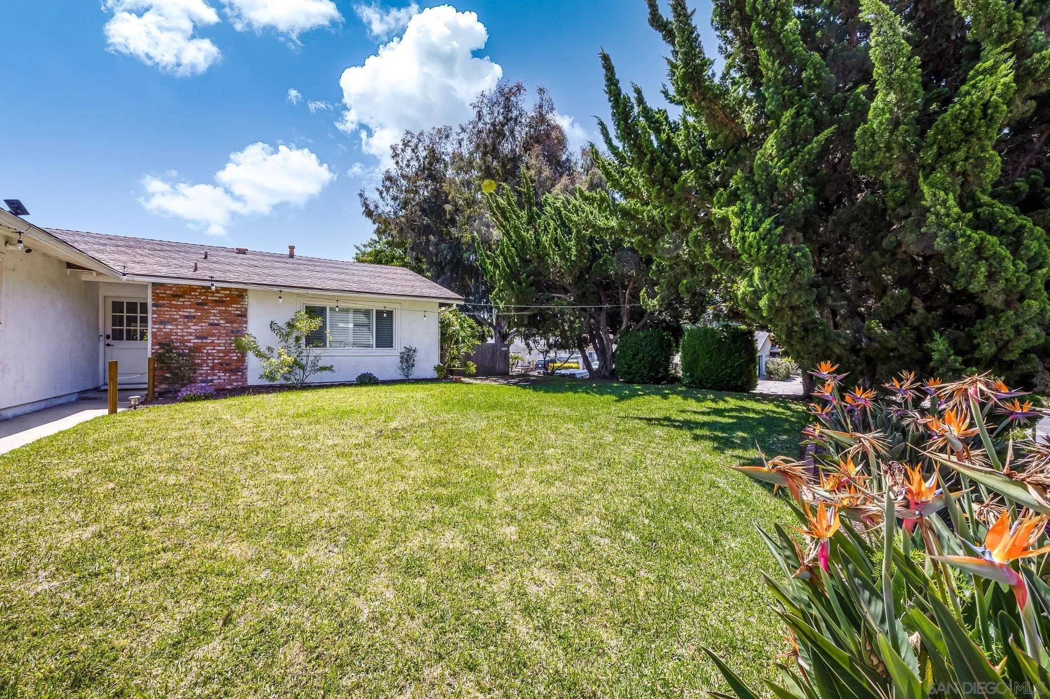 San Diego, CA 92122,6809 Lipmann St