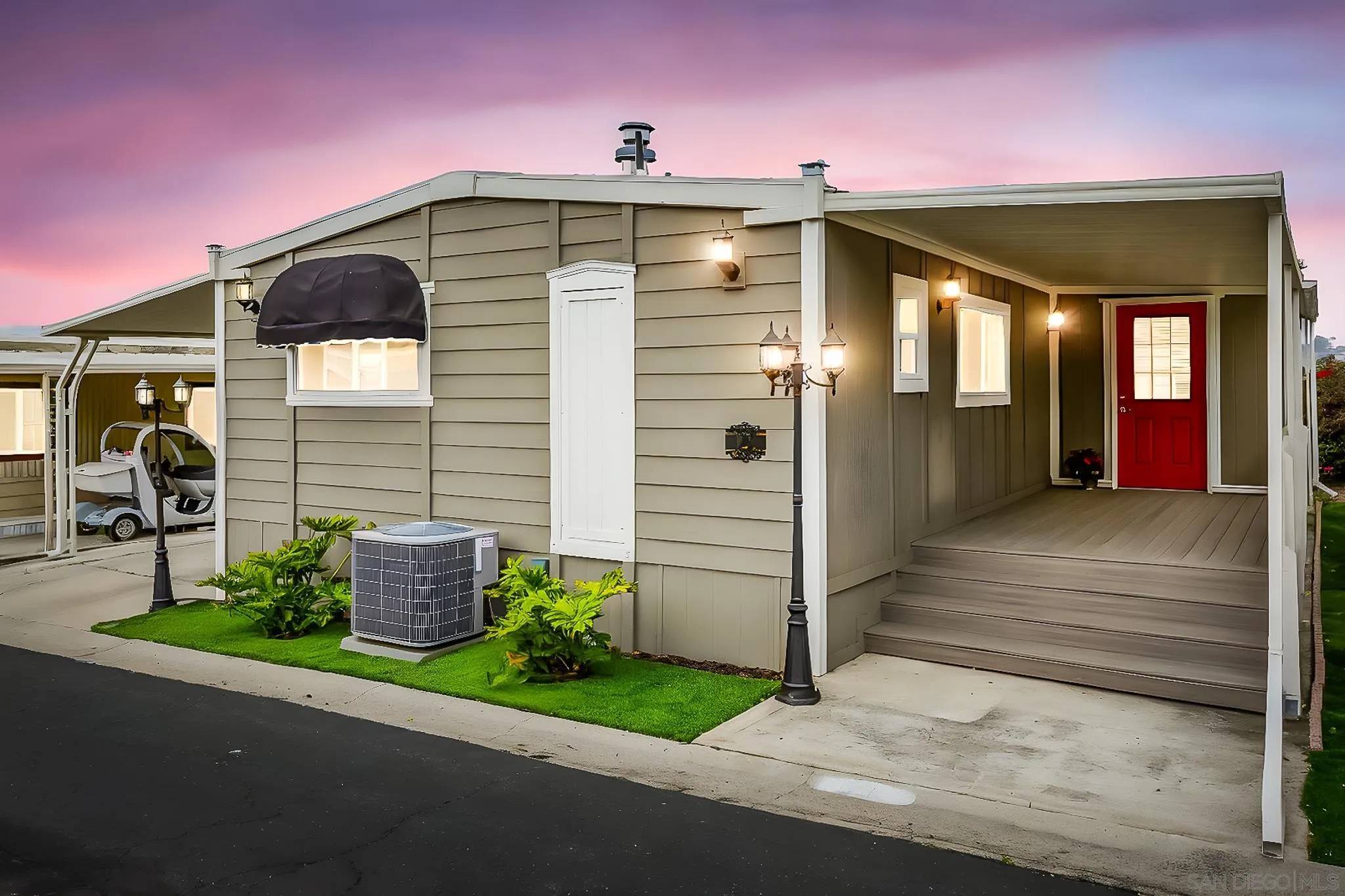 Spring Valley, CA 91977,1815 Sweetwater Rd #SPC 121