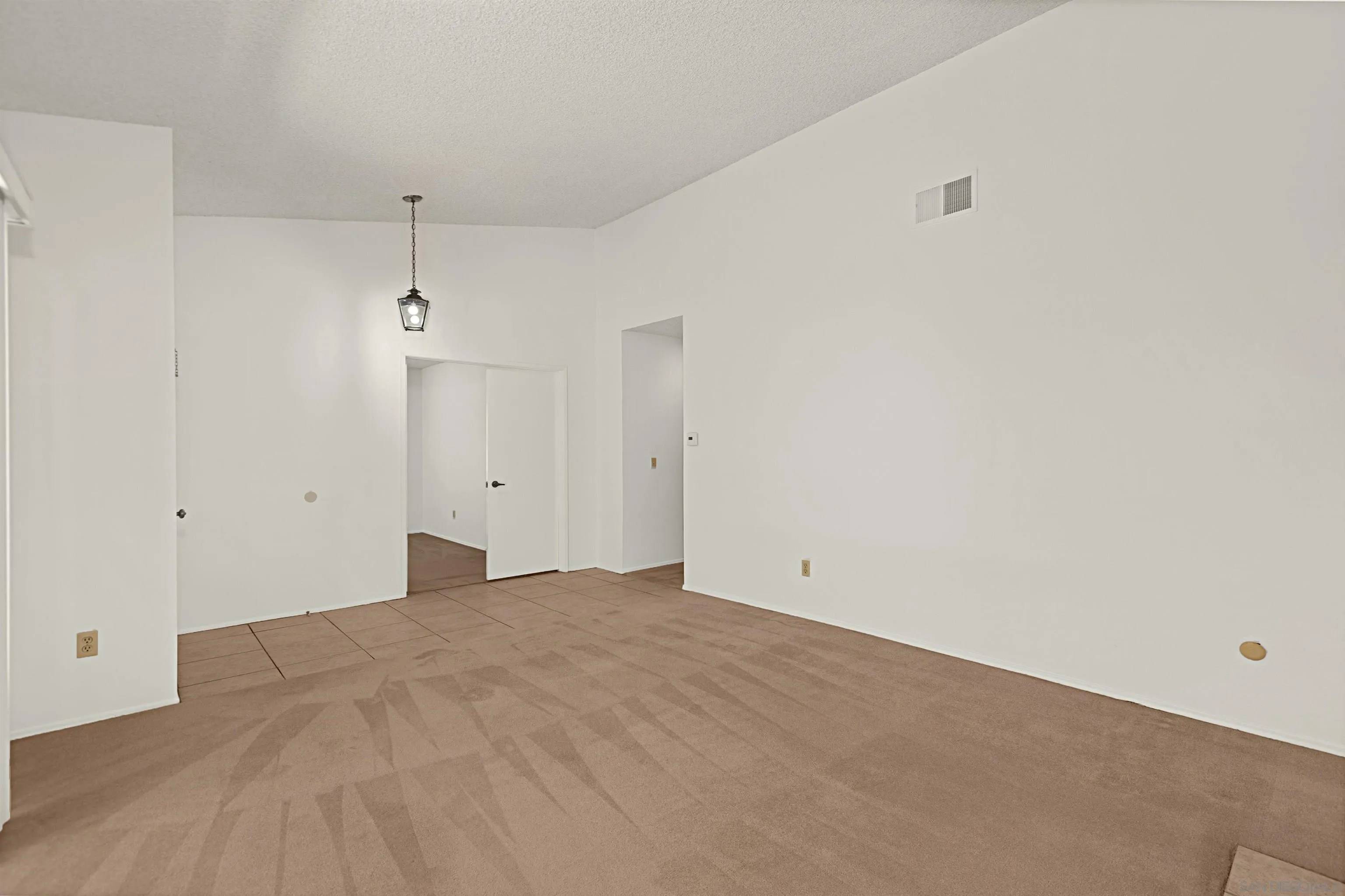 Spring Valley, CA 91978,10466 Moorpark St.