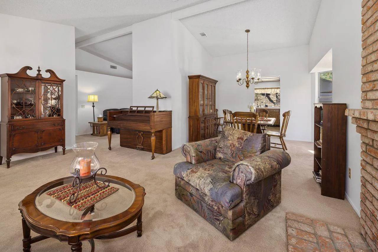 El Cajon, CA 92019,2113 Jarama Ct