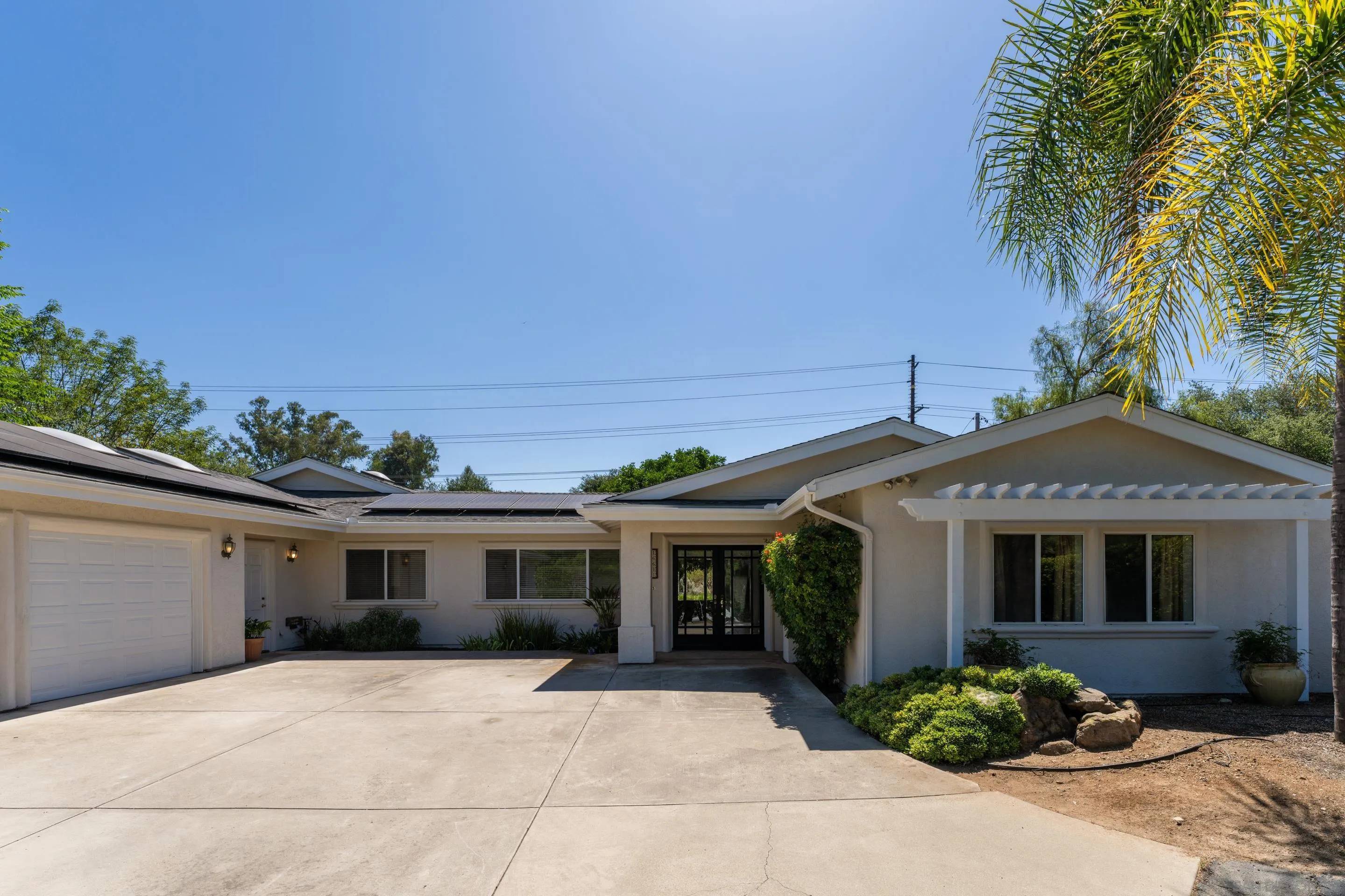 Poway, CA 92064,16611 Orchard Bend Rd