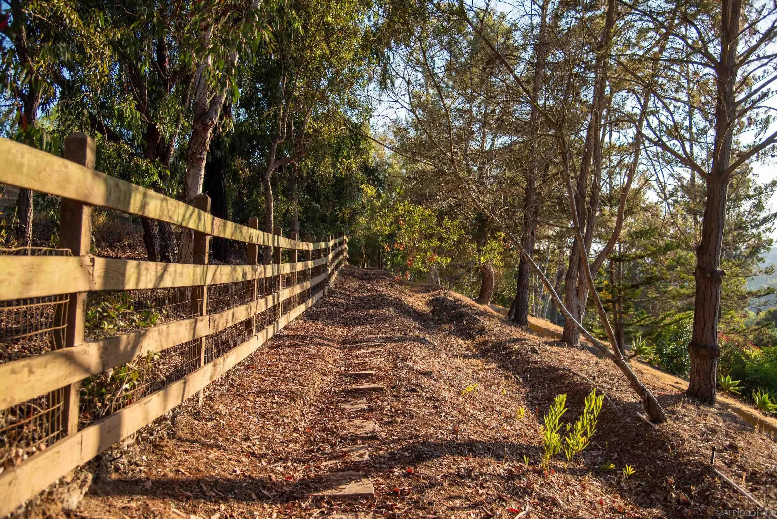 Rancho Santa Fe, CA 92067,459 Flores De Oro