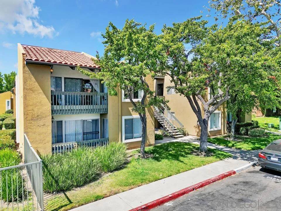 San Diego, CA 92127,17195 W Bernardo Dr #206
