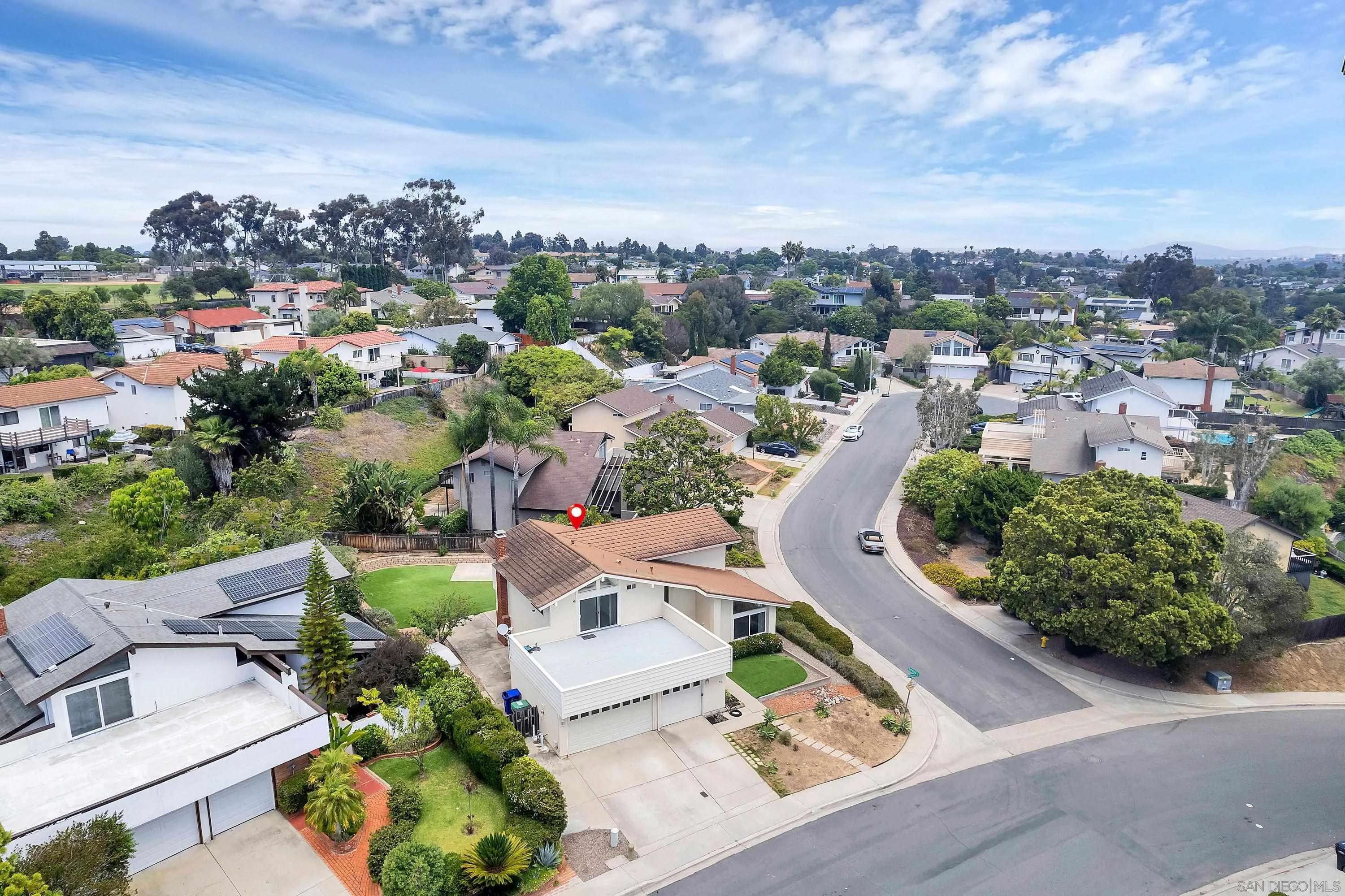 San Diego, CA 92122,6135 Syracuse Lane