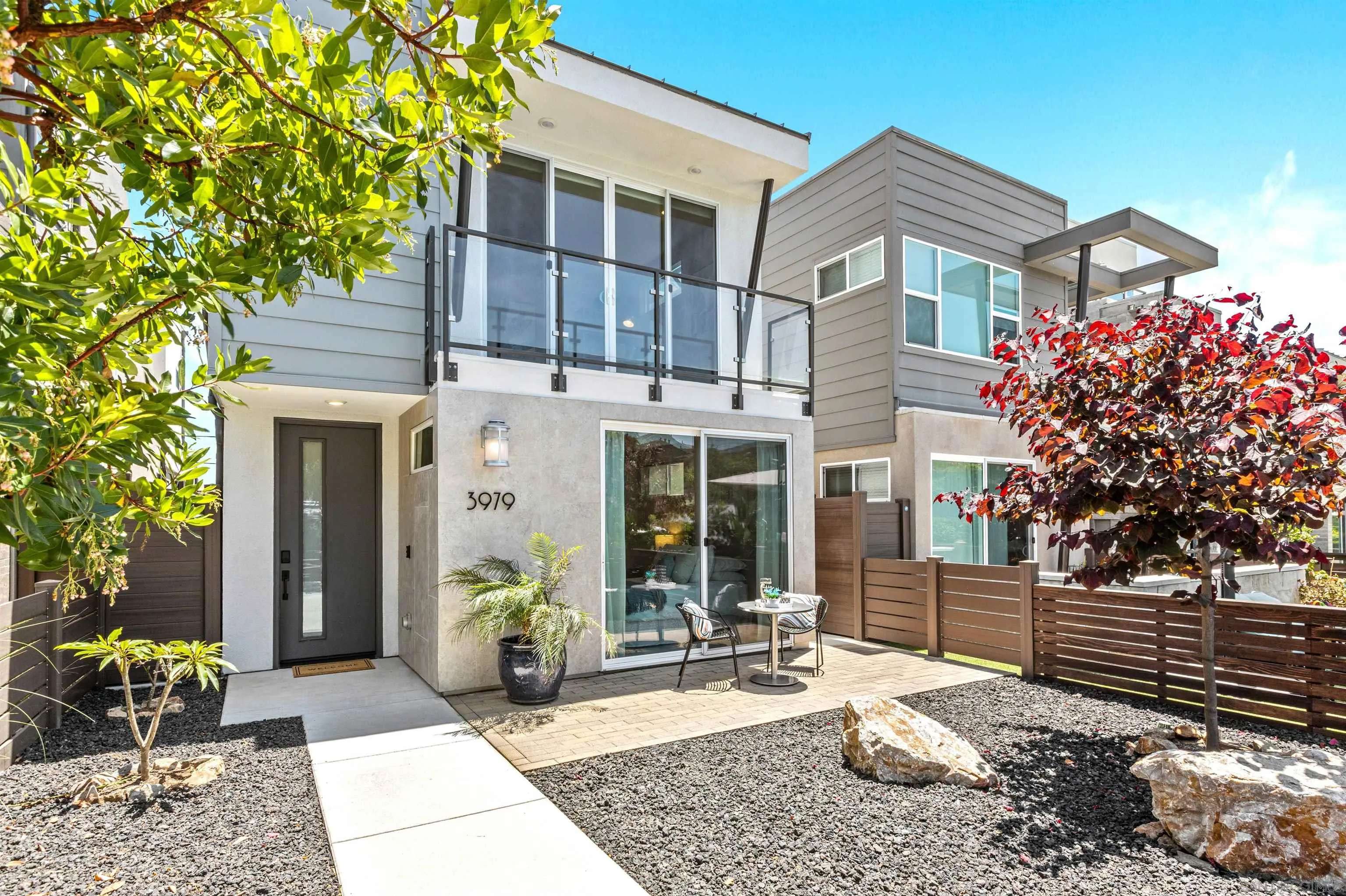 San Diego, CA 92109,3979 Shasta St