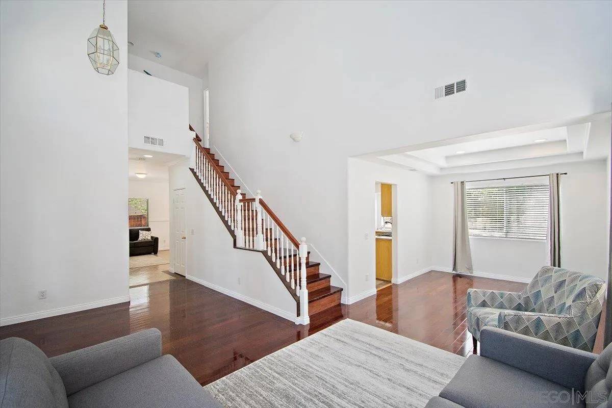 Murrieta, CA 92563,39513 Saint Honore Drive