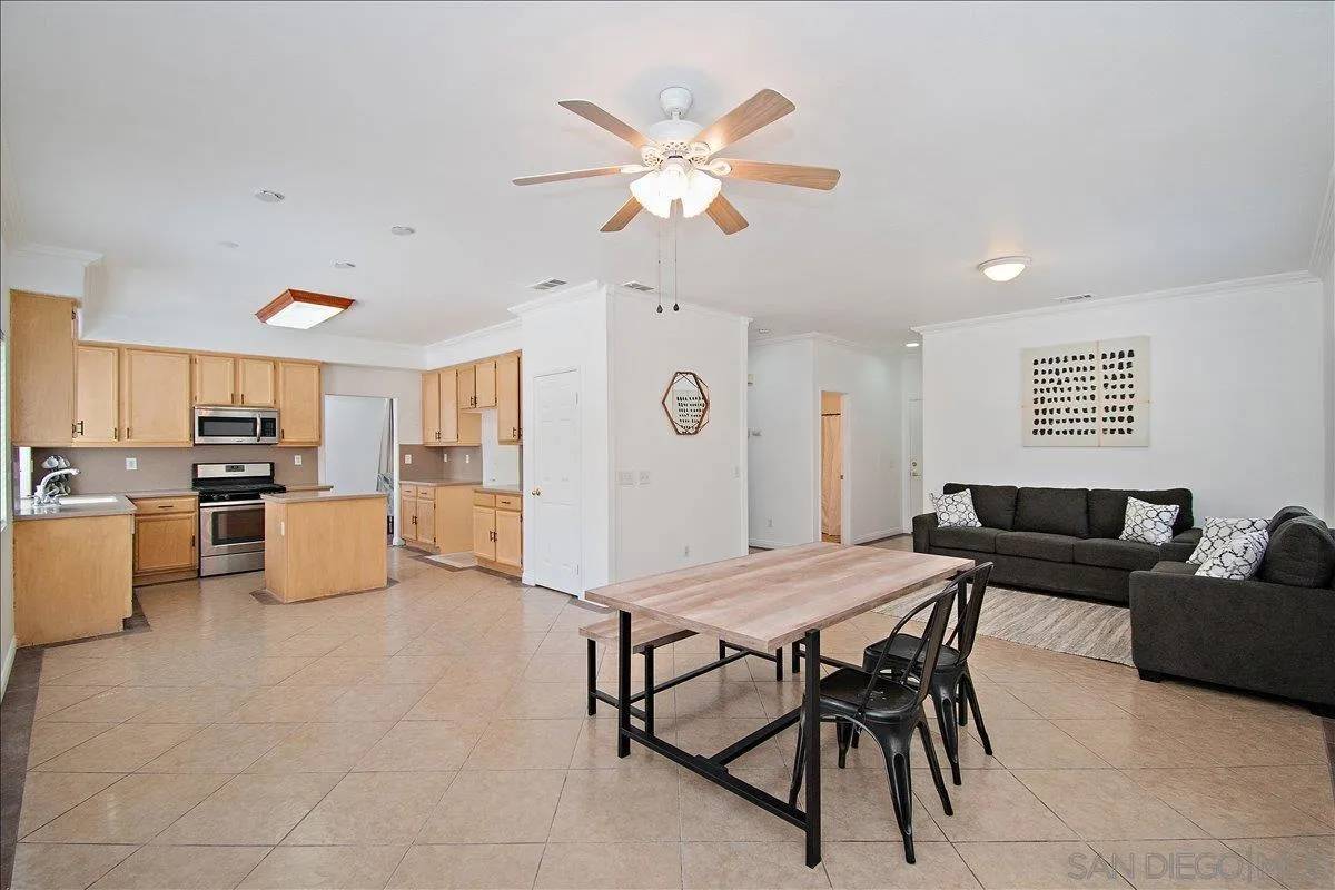 Murrieta, CA 92563,39513 Saint Honore Drive