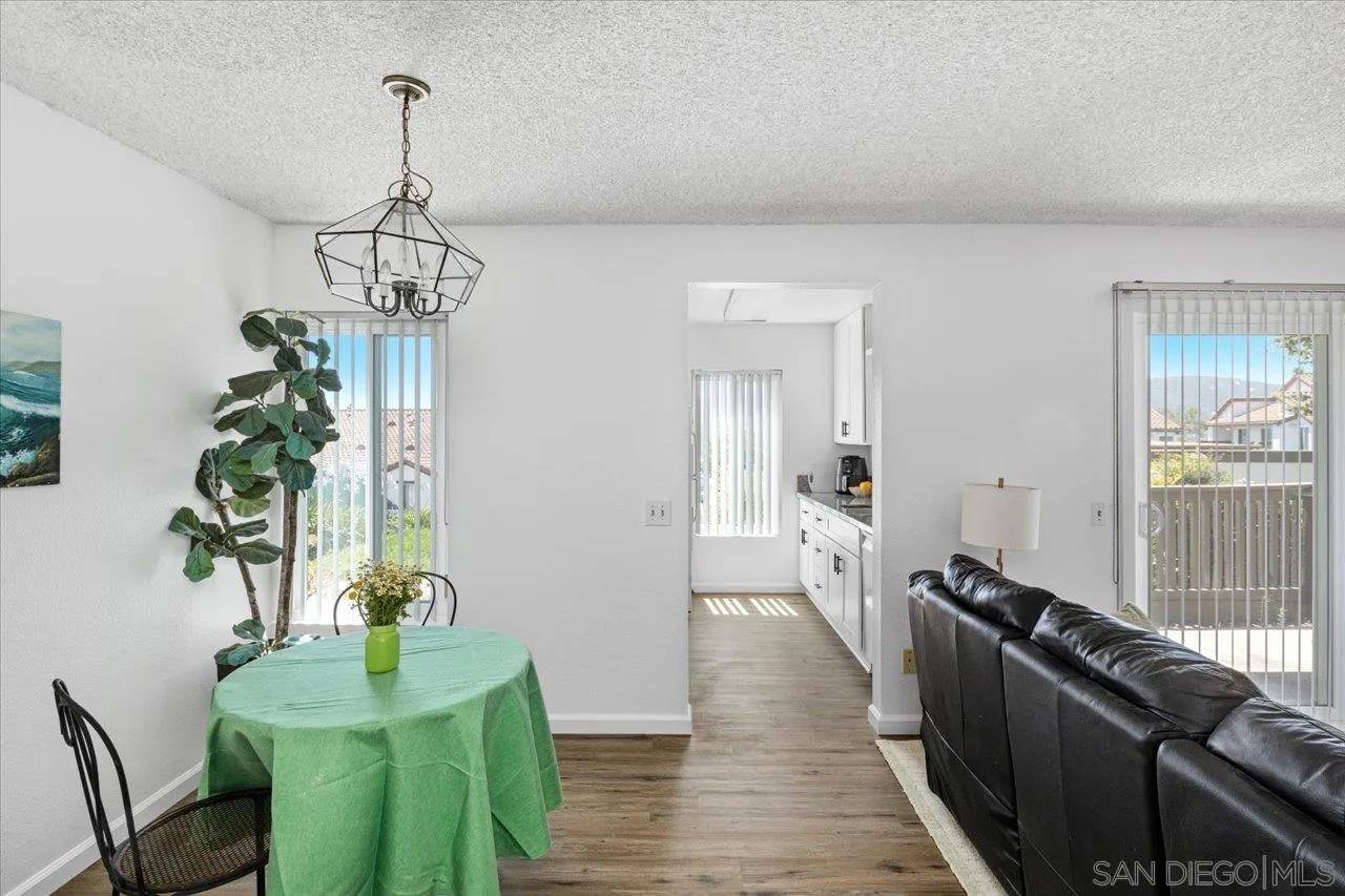 San Marcos, CA 92078,868 S Rancho Santa Fe #A