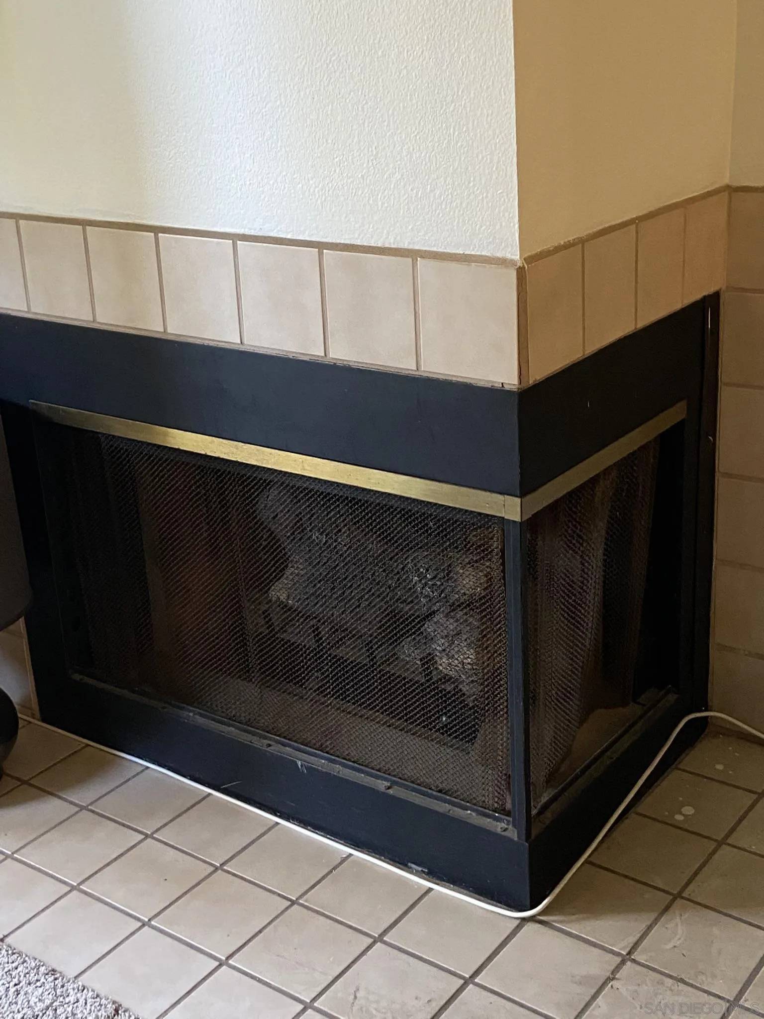Escondido, CA 92025,2425 Cranston Dr. #39